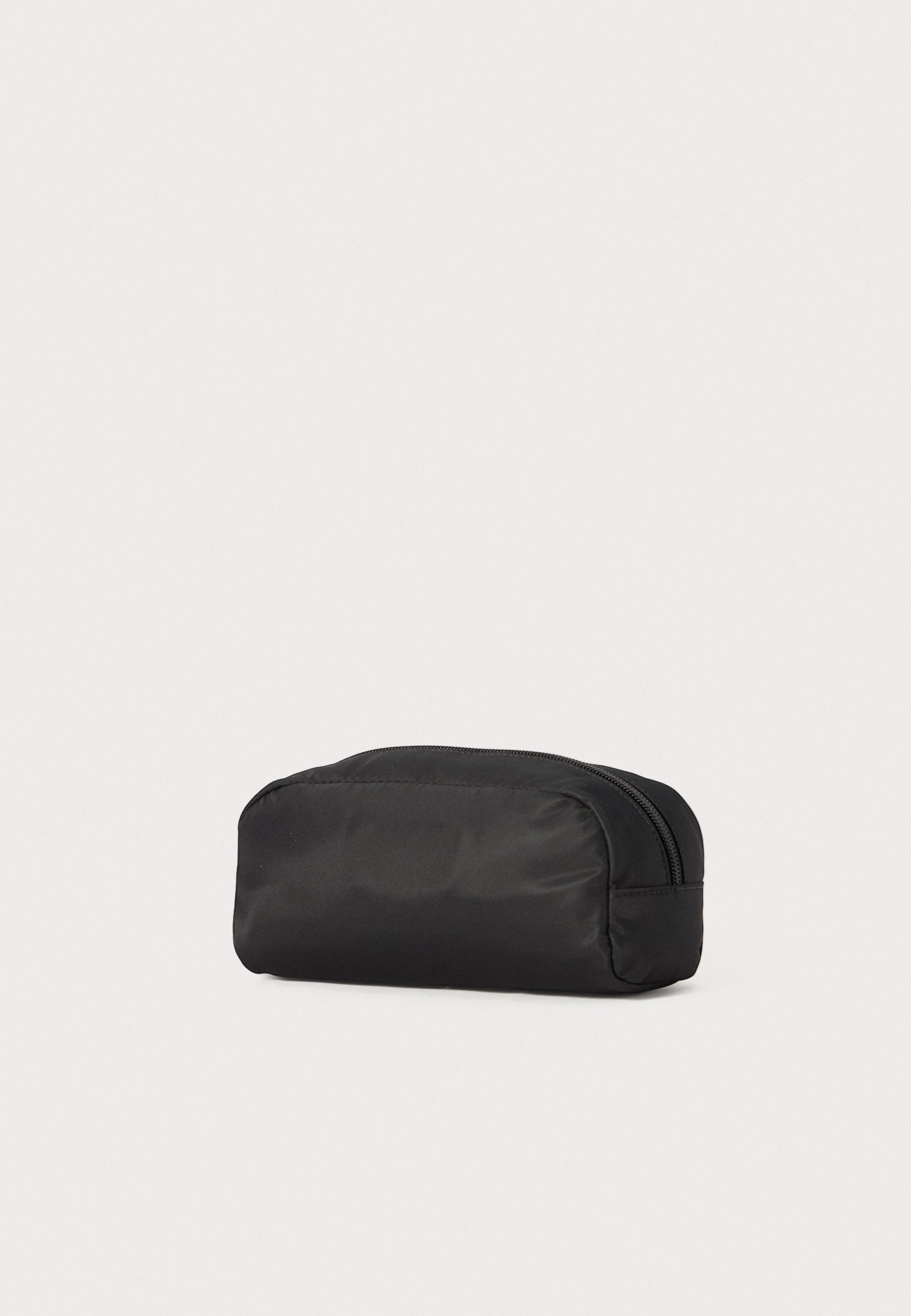 BEAUTY CASE - Wash bag - black beauty