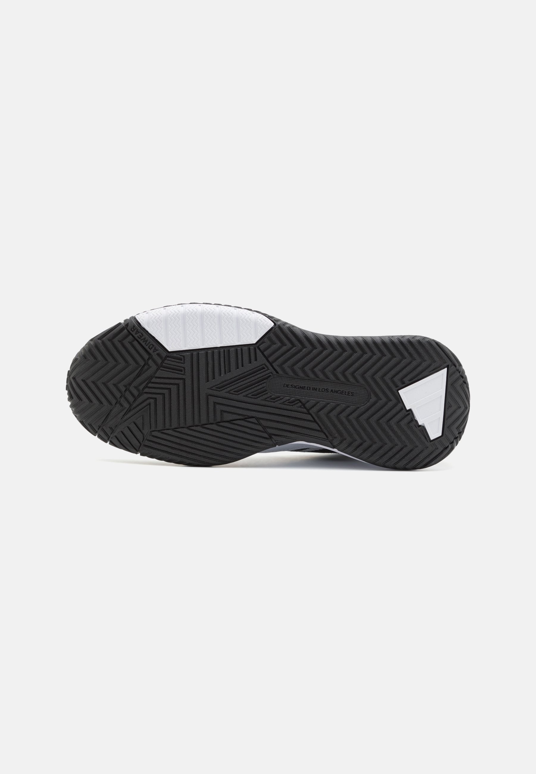 OWN THE GAME 3 - Basketball shoes - footwear white/core black
