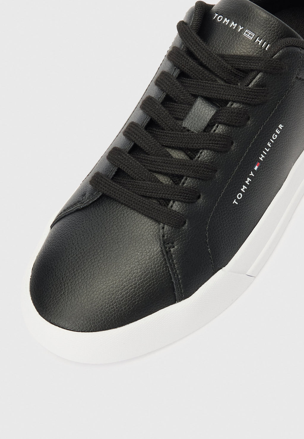 Trainers - black