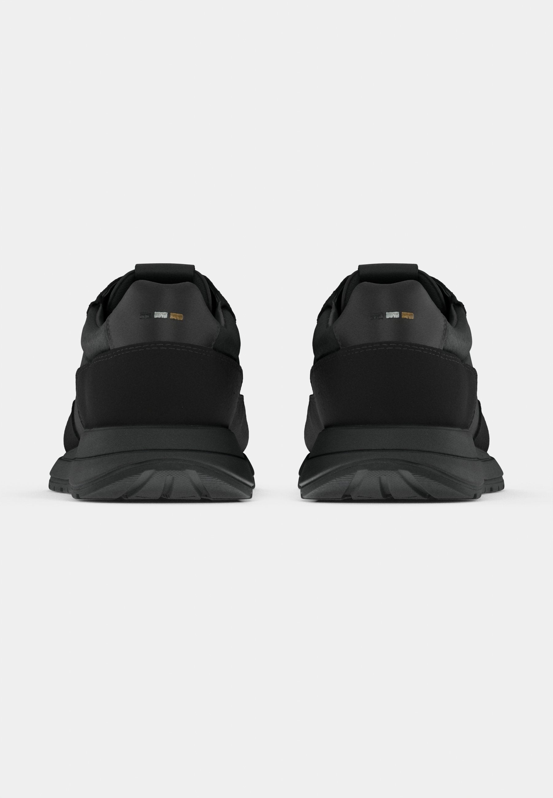 VINSTON RUNN - Trainers - black