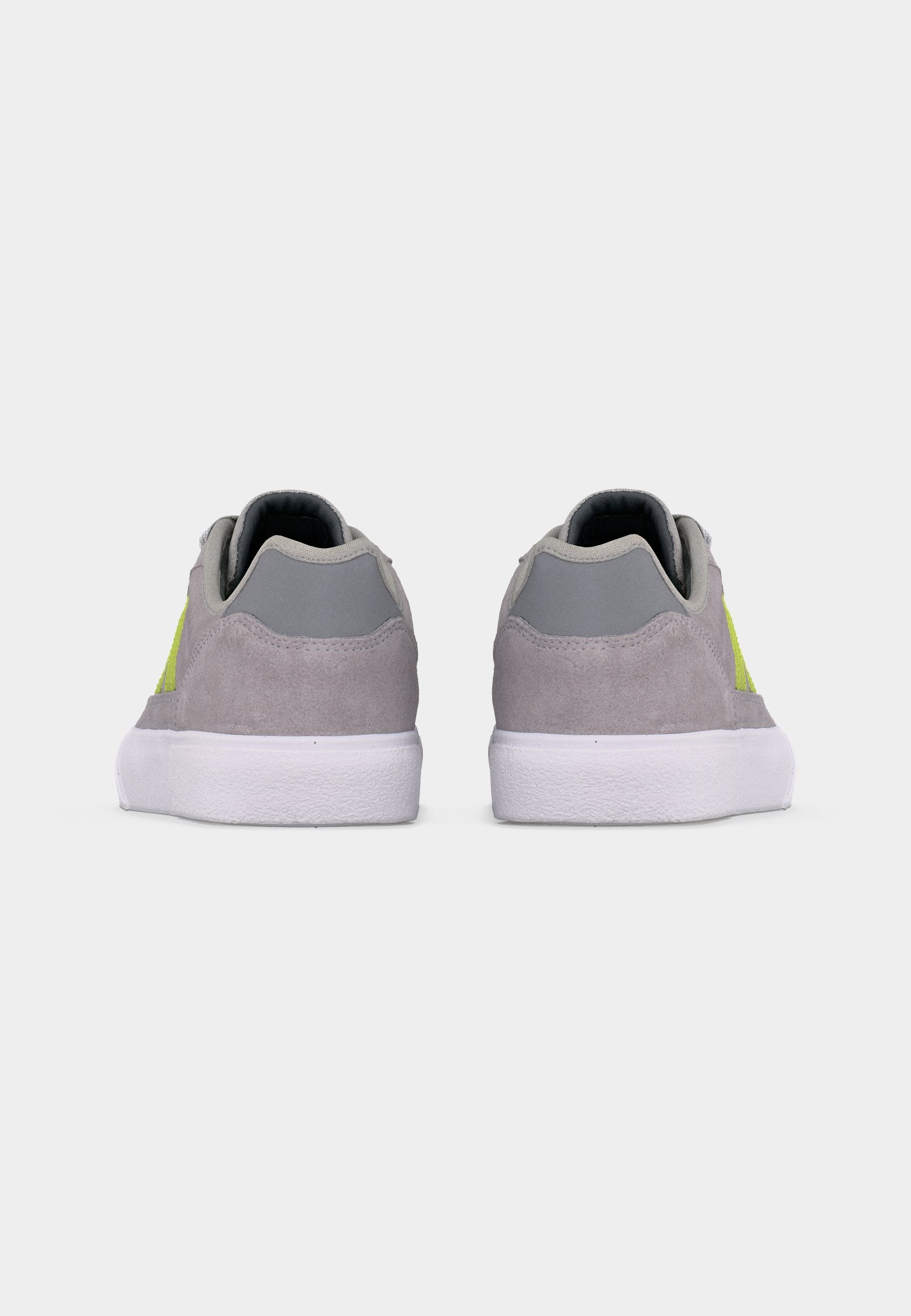 COURT TNS PREMIERE UNISEX - Trainers - grey two/solar slime/grey three