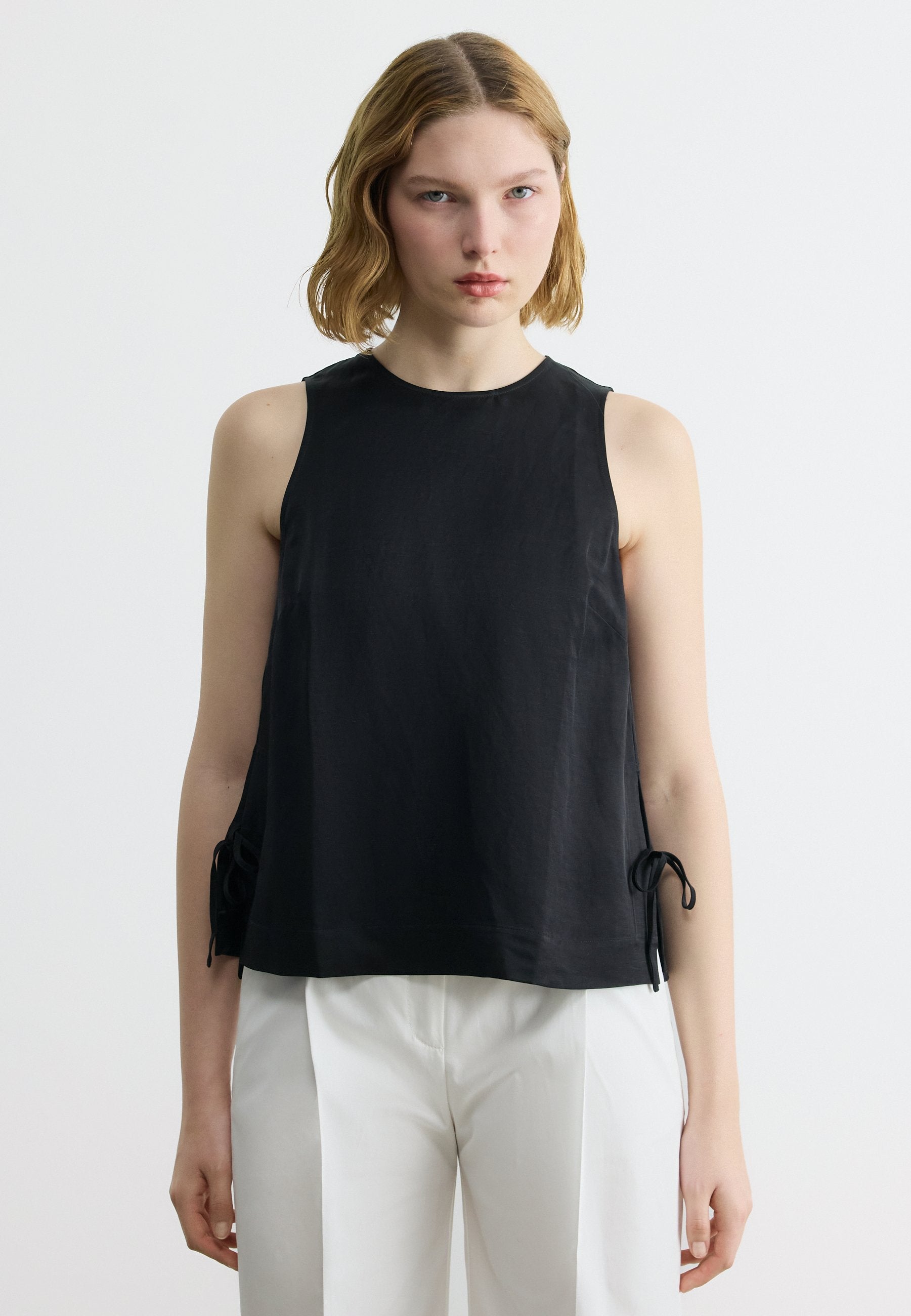 Top - black