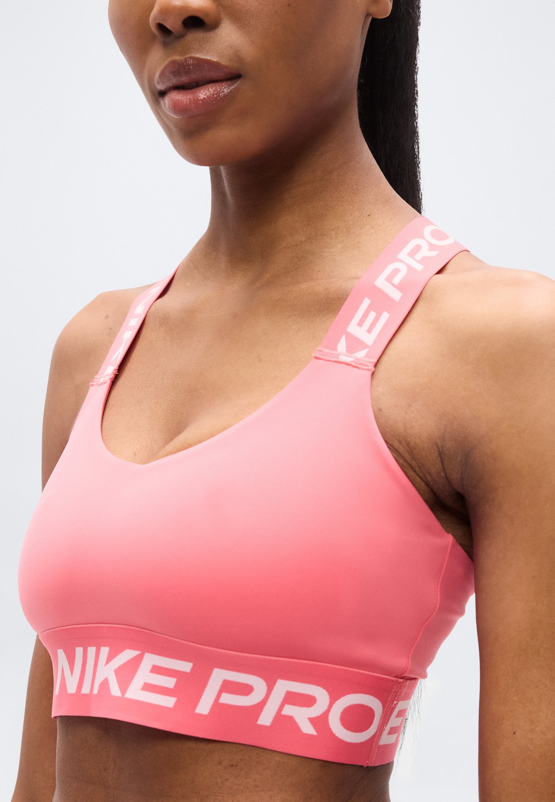 BRA - Medium support sports bra - sea coral/white