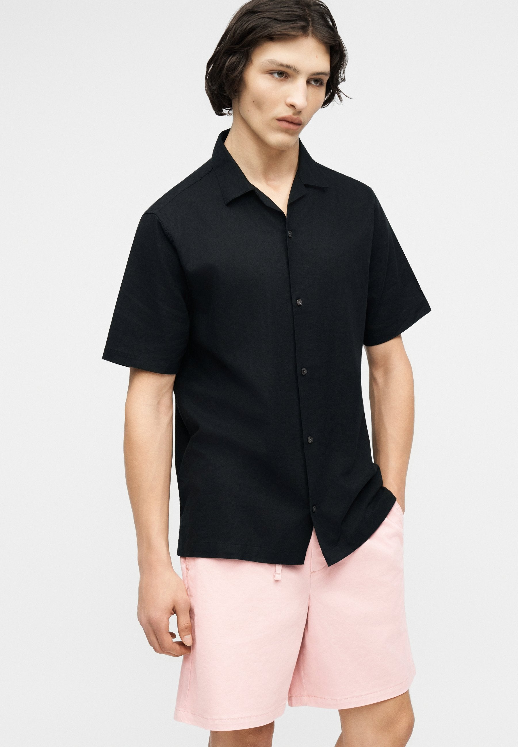 ESSENTIAL EASY  - Shorts - primitive