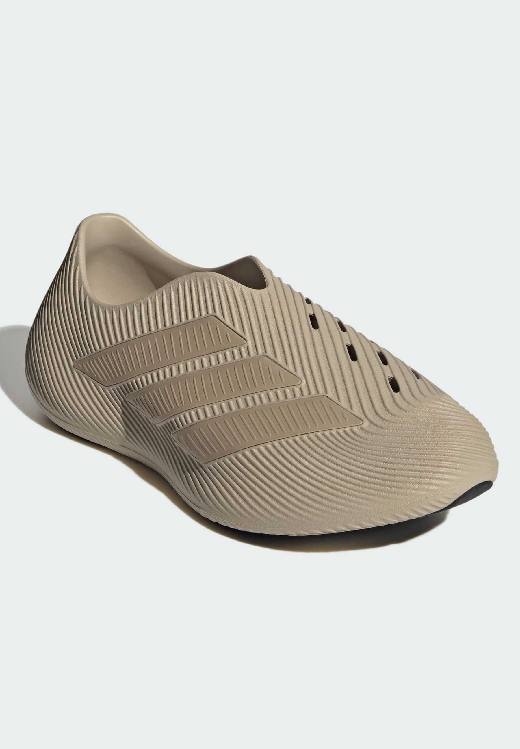PURECHILL - Antrenman ayakkabısı - haki üç gold rw core black
