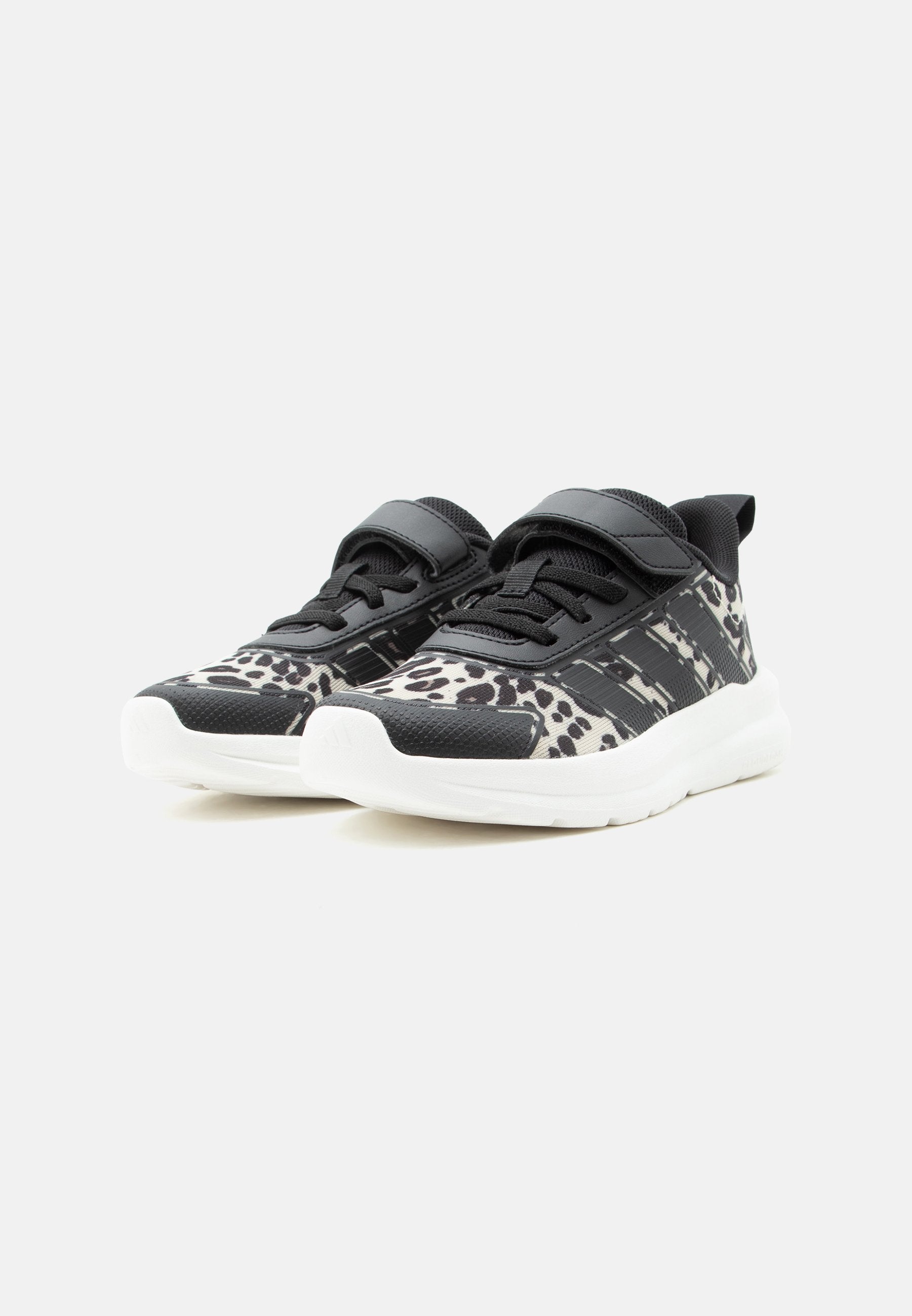 TENSAUR RUN 4.0 UNISEX - Road running shoes - crystal linen/core black/core white