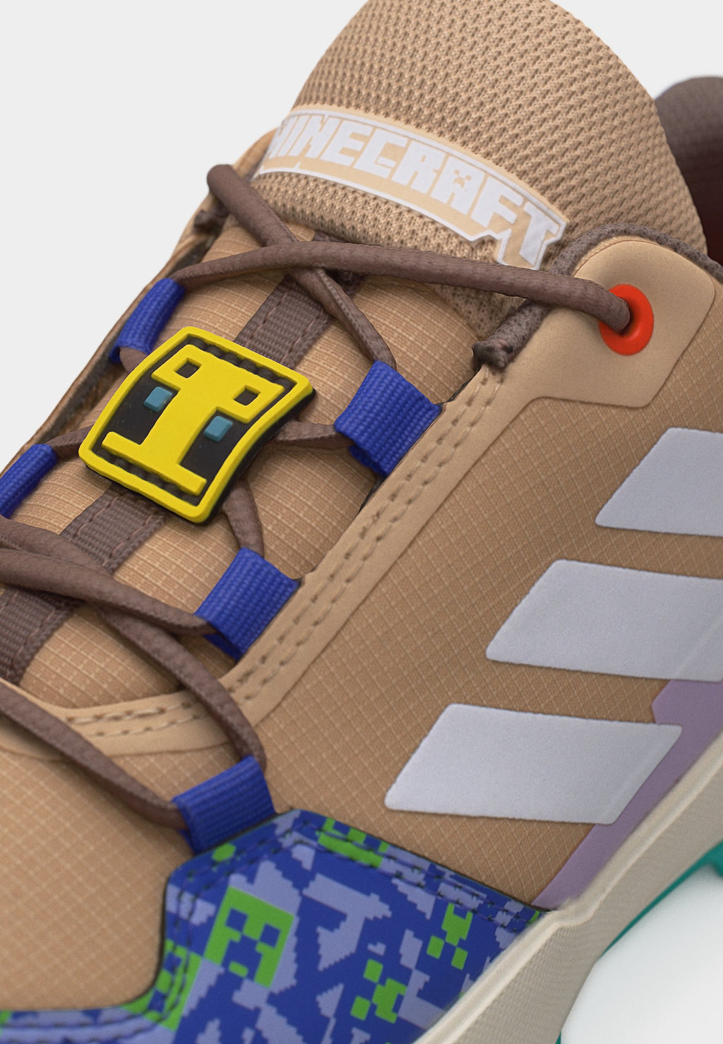 AX4R MINECRAFT UNISEX - Chaussures de randonnée - magic beige/footwear white/semi impact orange