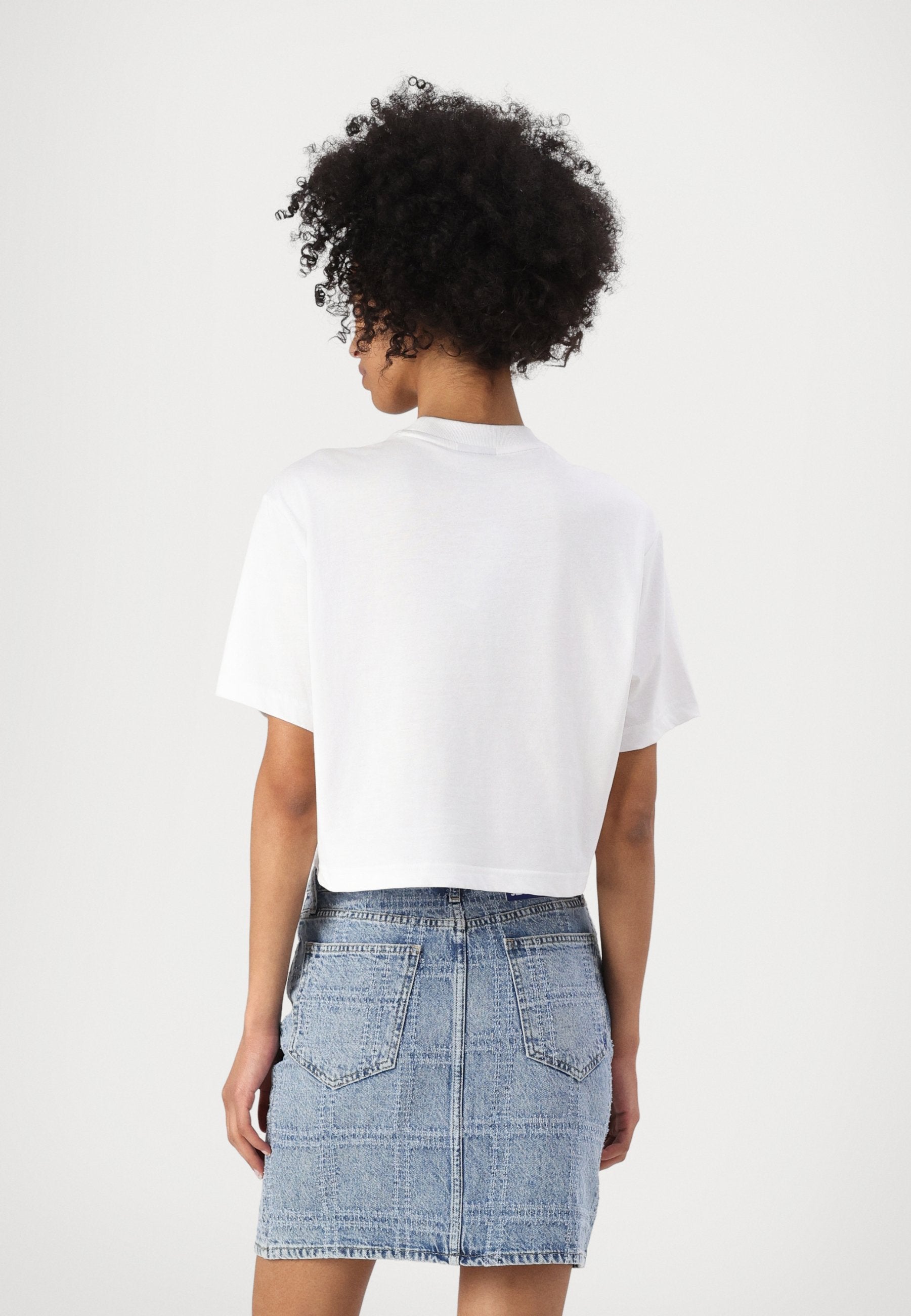 CROPPED MONOGRAM TEE - Basic T-shirt - white