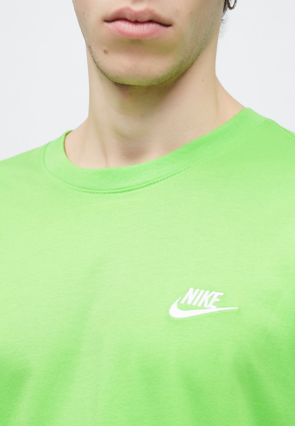 CLUB TEE - Basic T-shirt - mean green