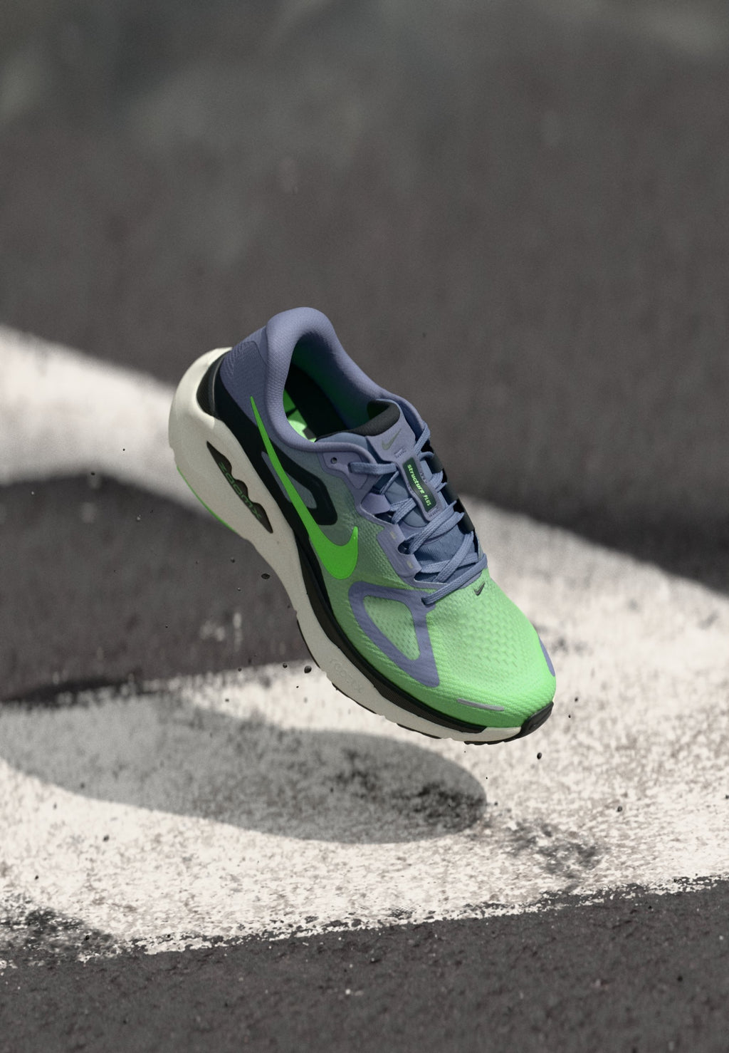 STRUCTURE PLUS - Road running shoes - iron purple/voltage green/off noir/sail
