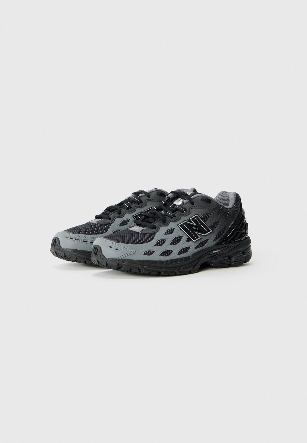 U1906 UNISEX - Trainers - black