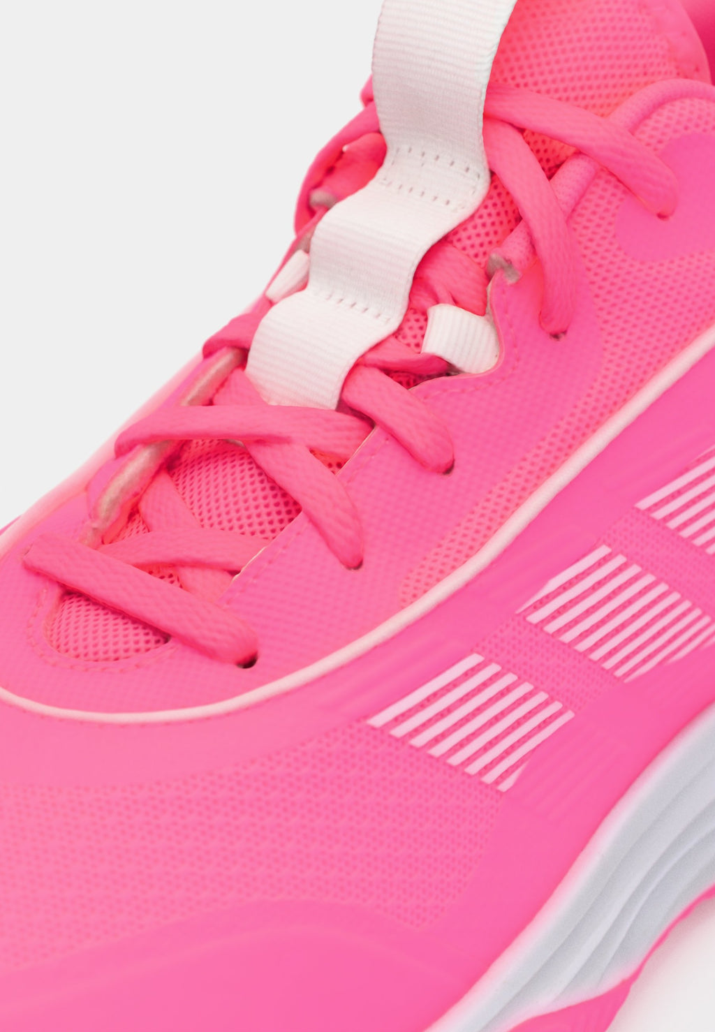 OWNTHEGAME 3.0 UNISEX - Basketball shoes - lucid pink/footwear white/lucid pink