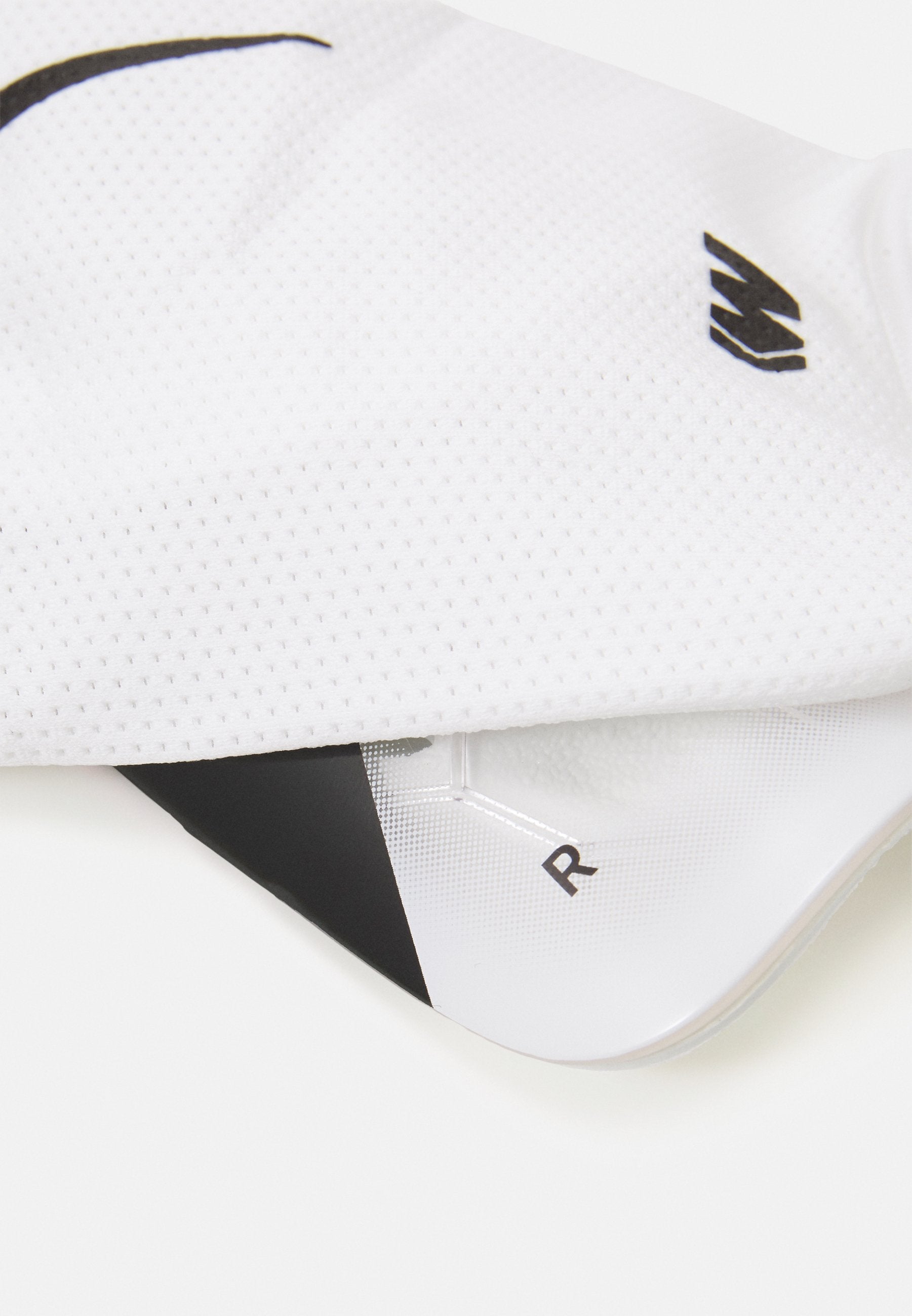 UNISEX - Shin pads - white/black