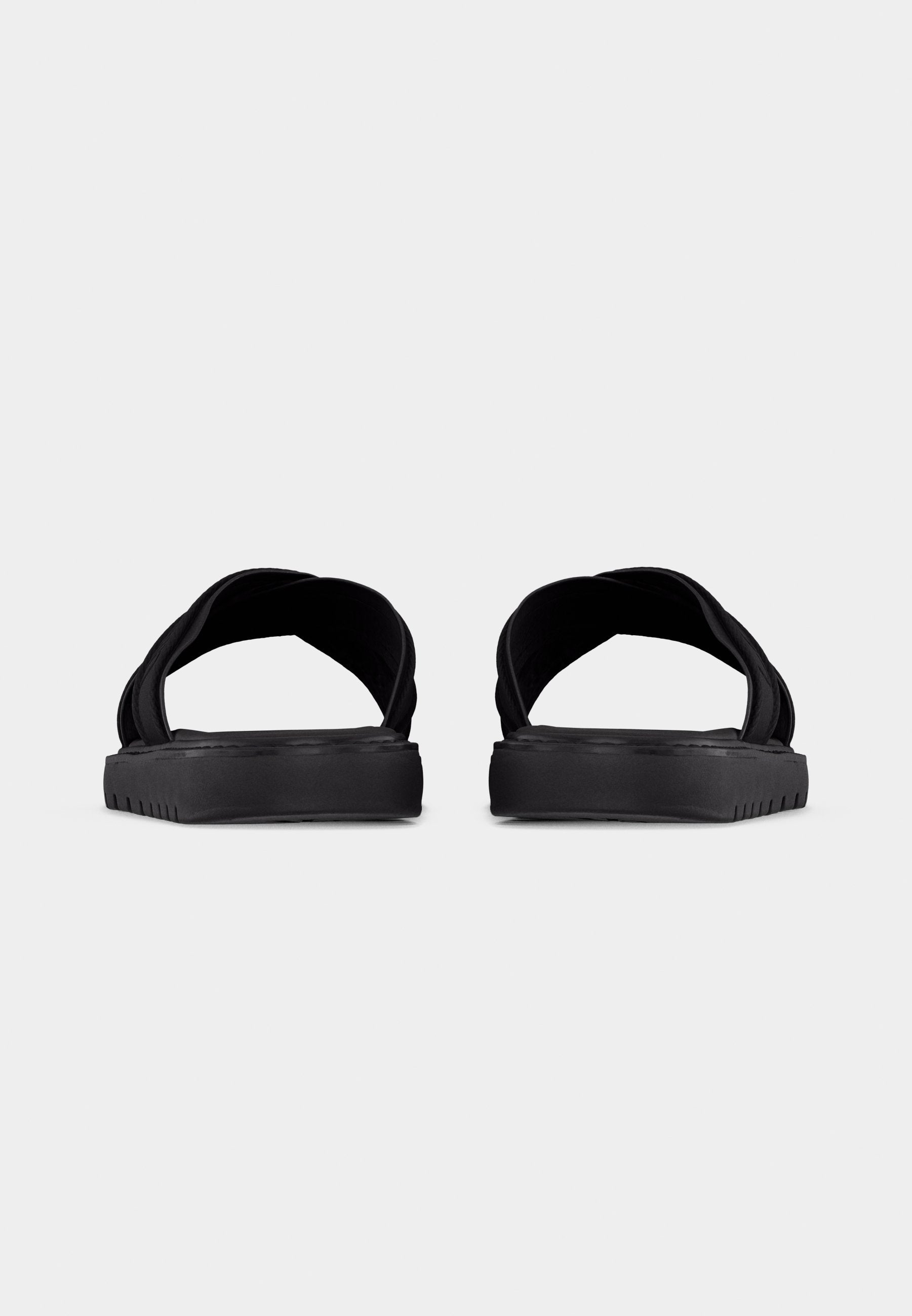 Mules - triple black