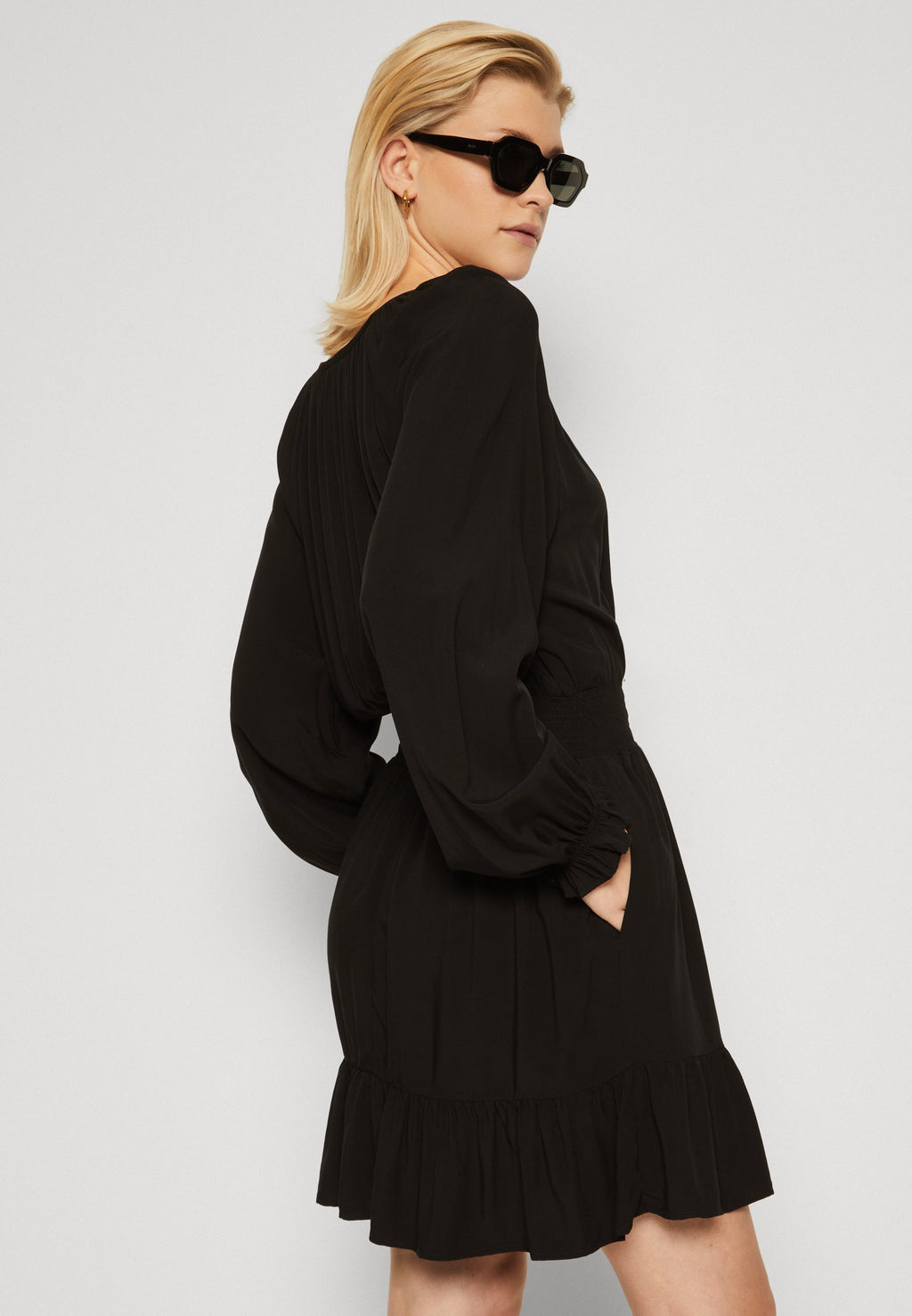SMOCK WAIST DRESS - Day dress - black