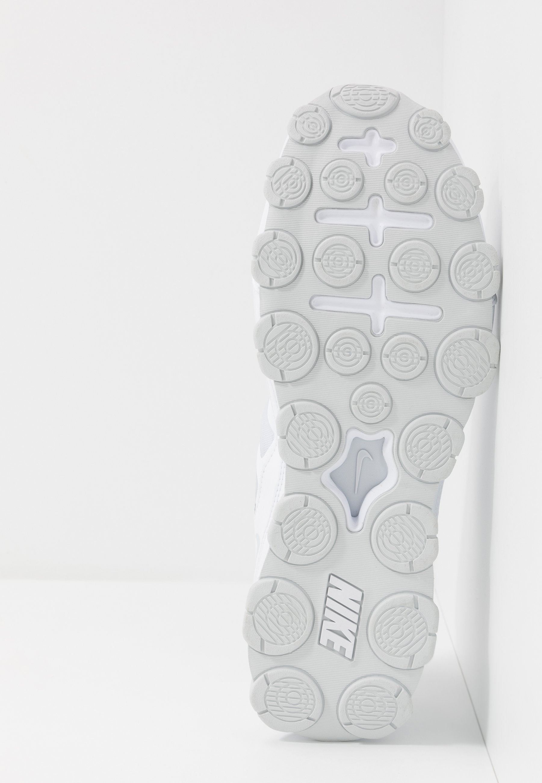 REAX 8 - Training shoe - white/pure platinum