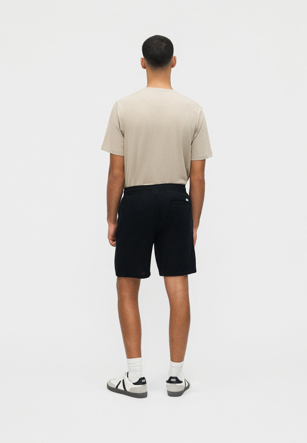 Relaxed Fit - Shorts - black