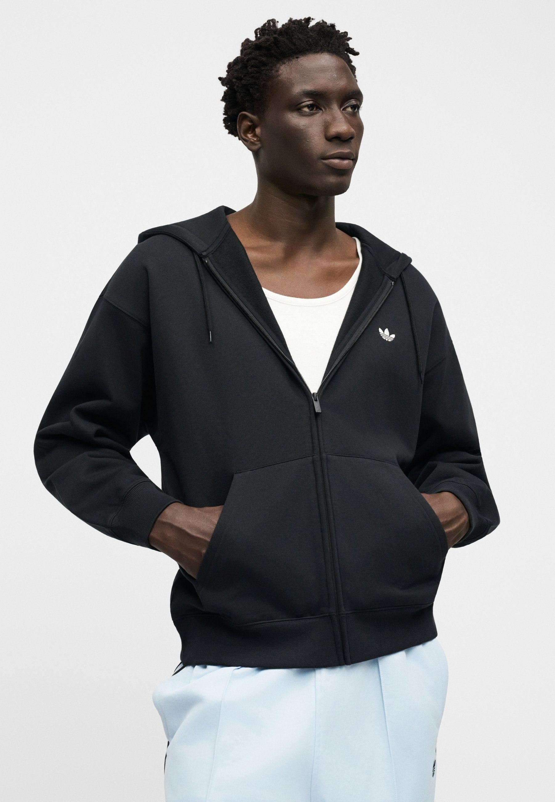 Zip-up sweatshirt - black