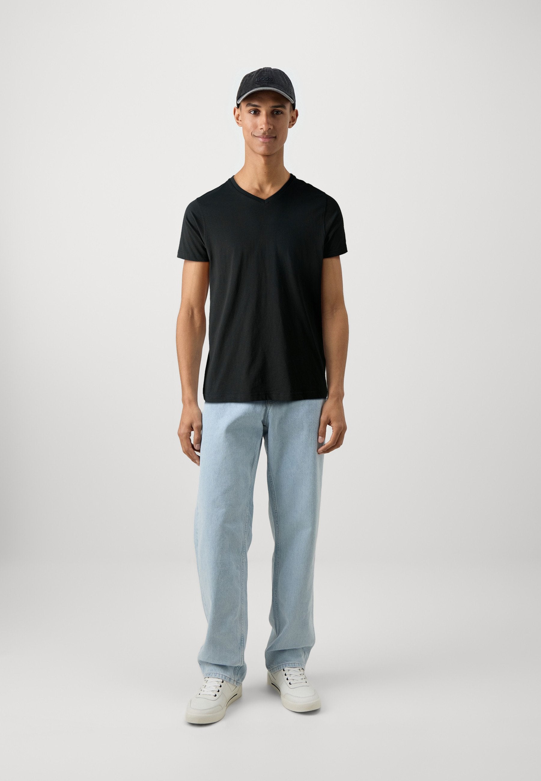 V NECK 2 PACK - Basic T-shirt - black