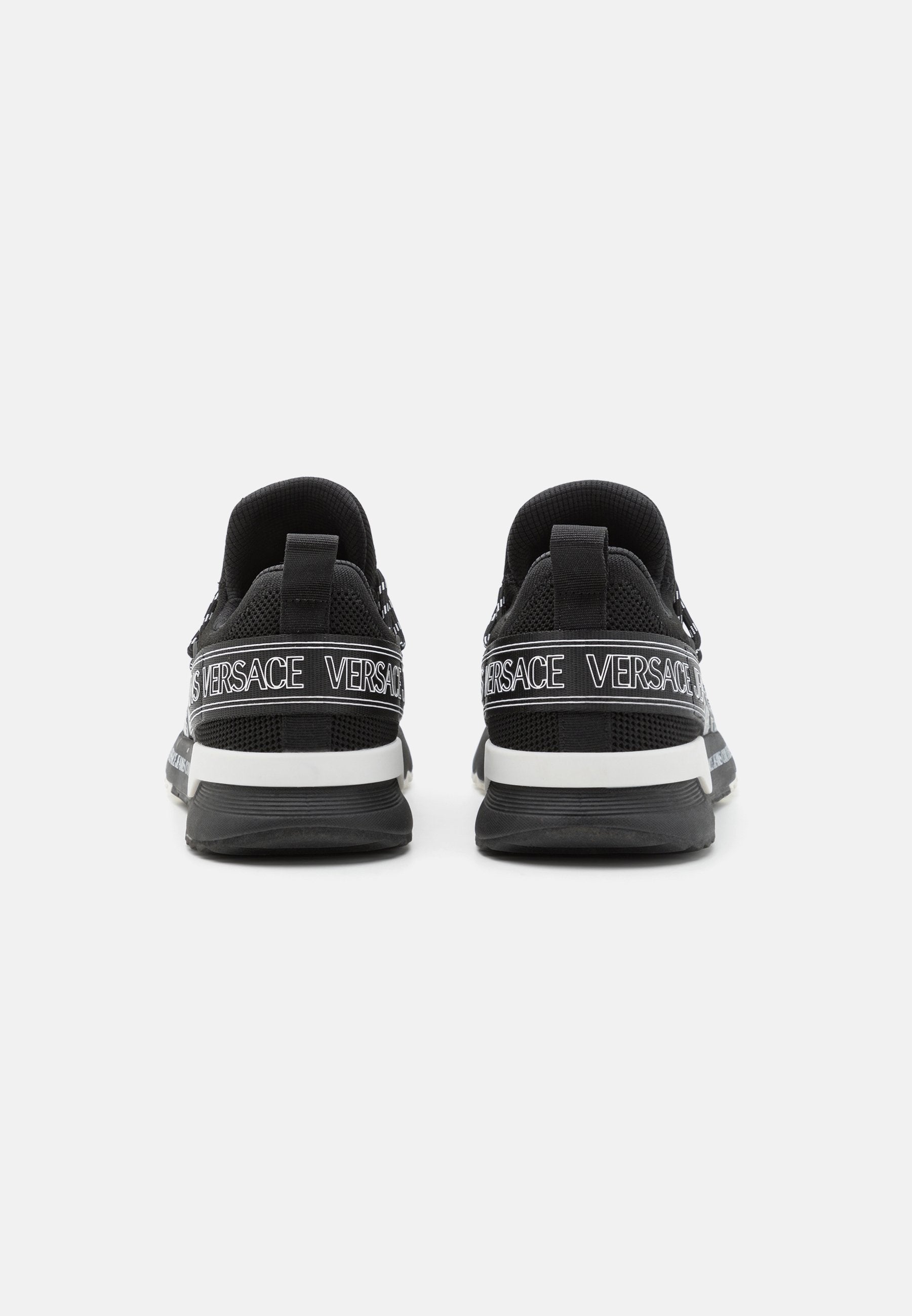 Trainers - black