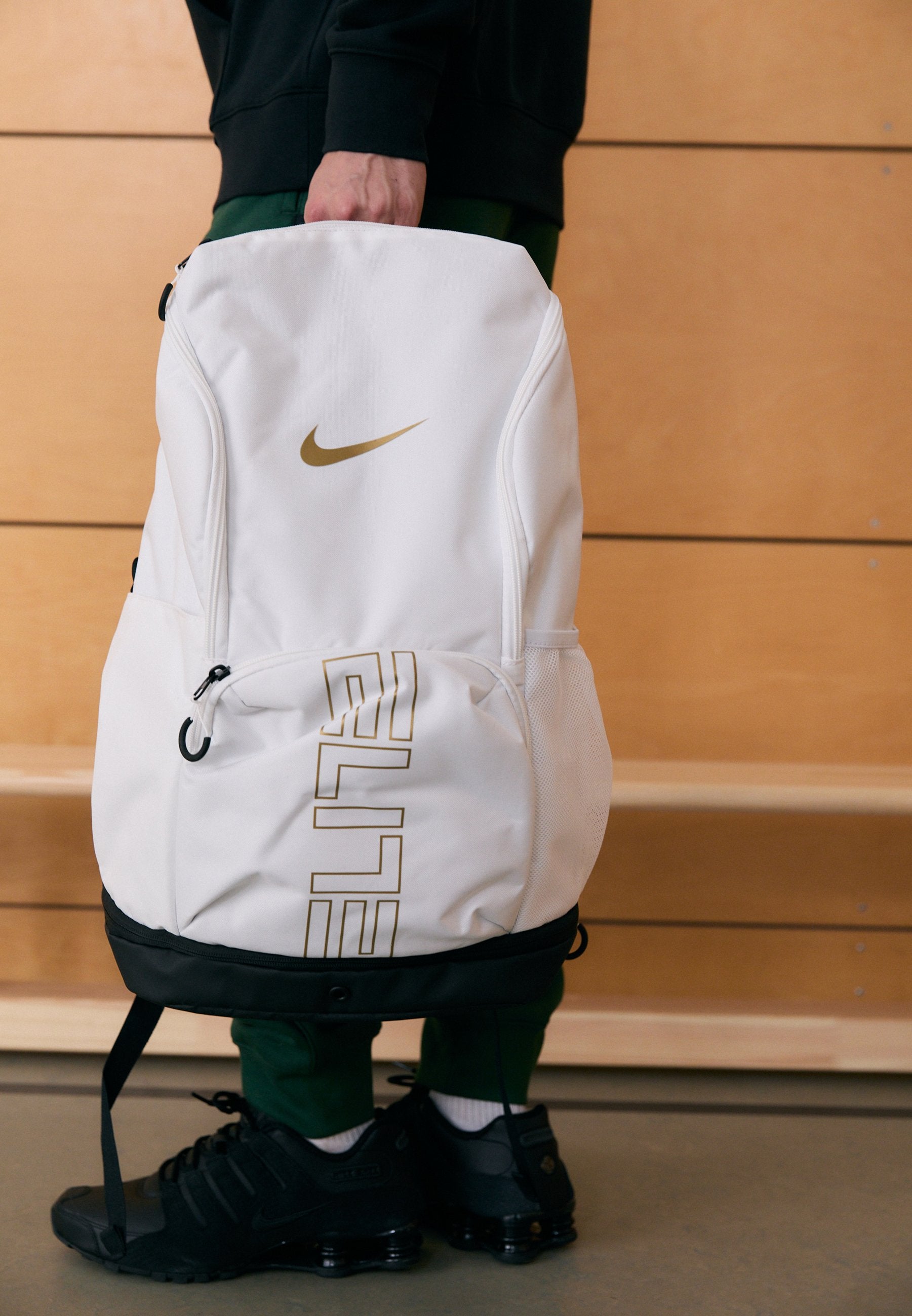 VARSITY ELITE UNISEX - Rucksack - white/black/metallic gold-coloured