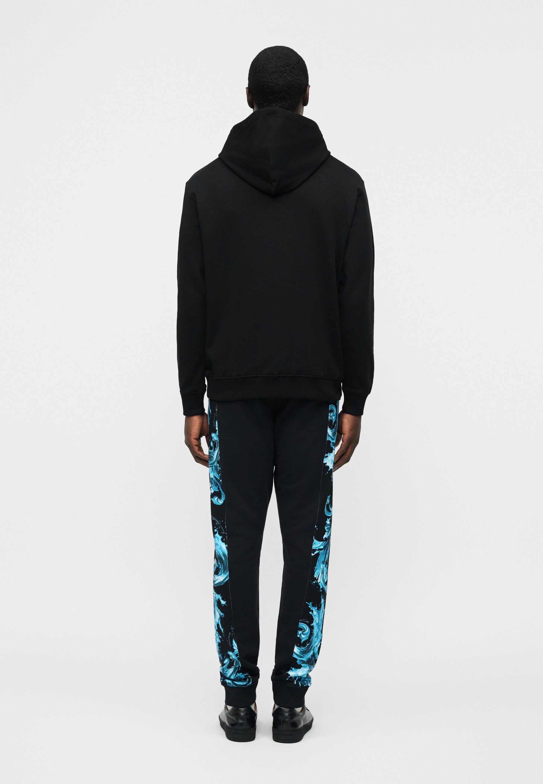 PATCH SQUARE - Hoodie - black