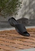 RECOVER RUNNER - Pool slides - triple black