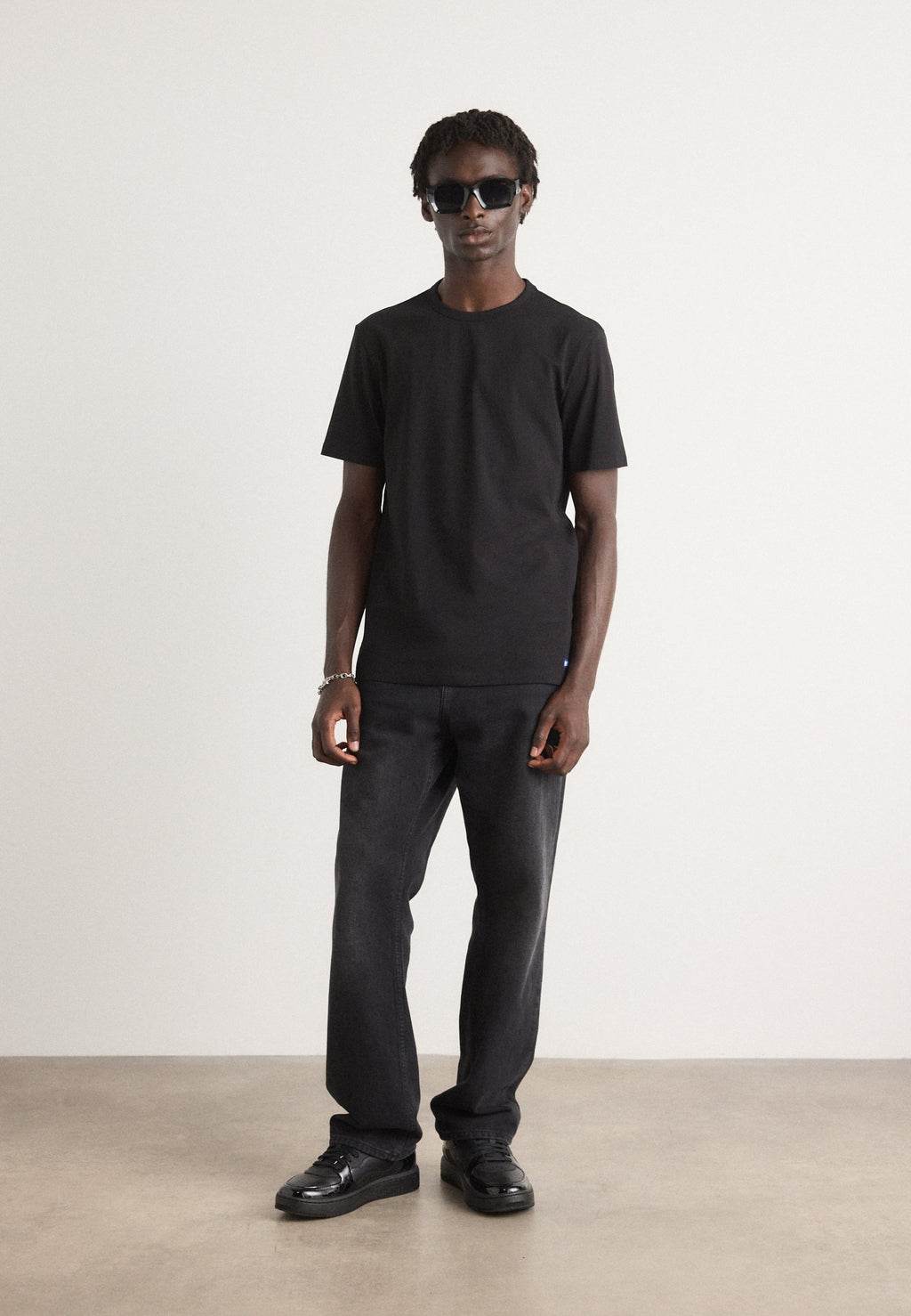 NAOLO 2 PACK - Basic T-shirt - black
