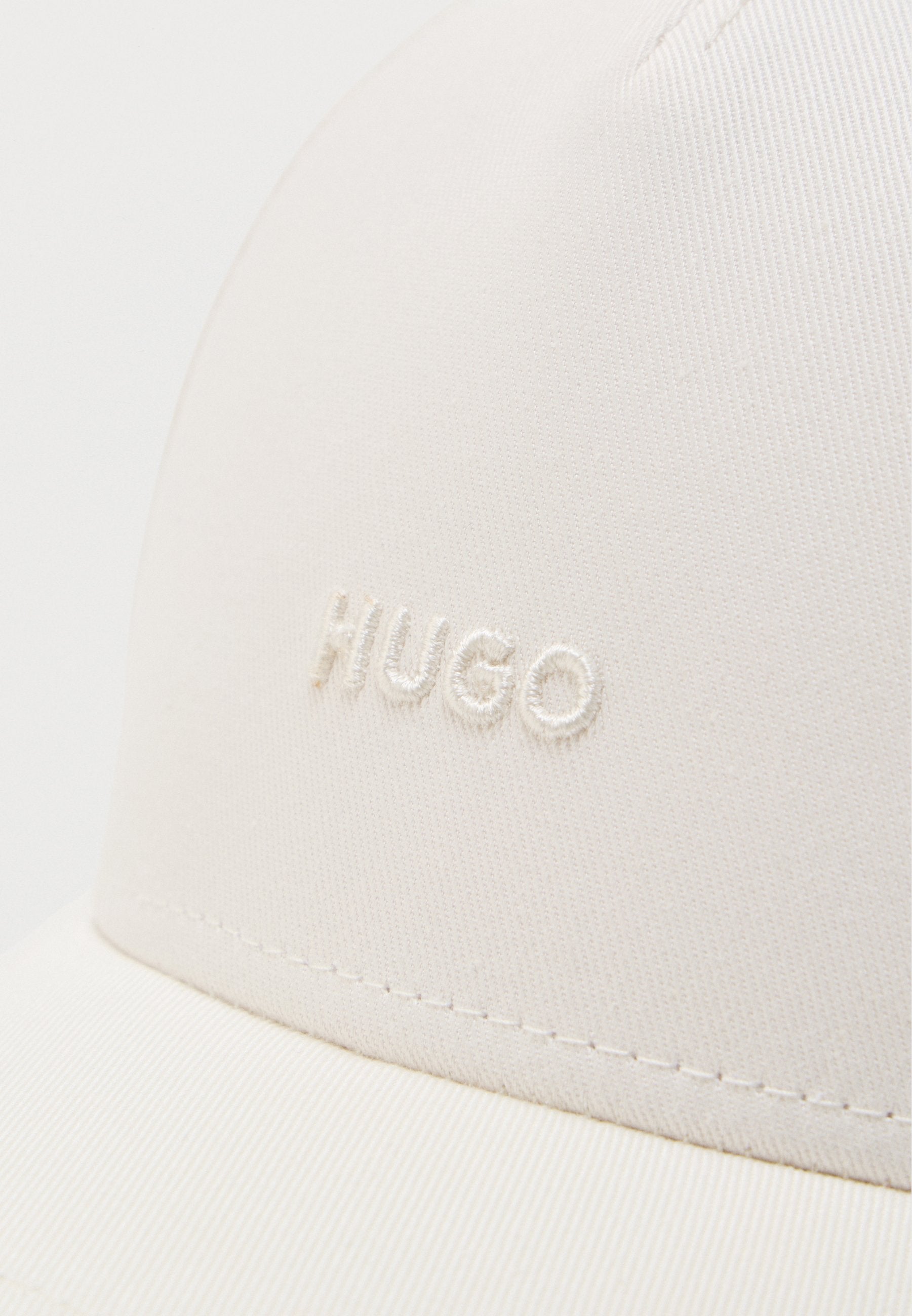 CARA - Cap - open white