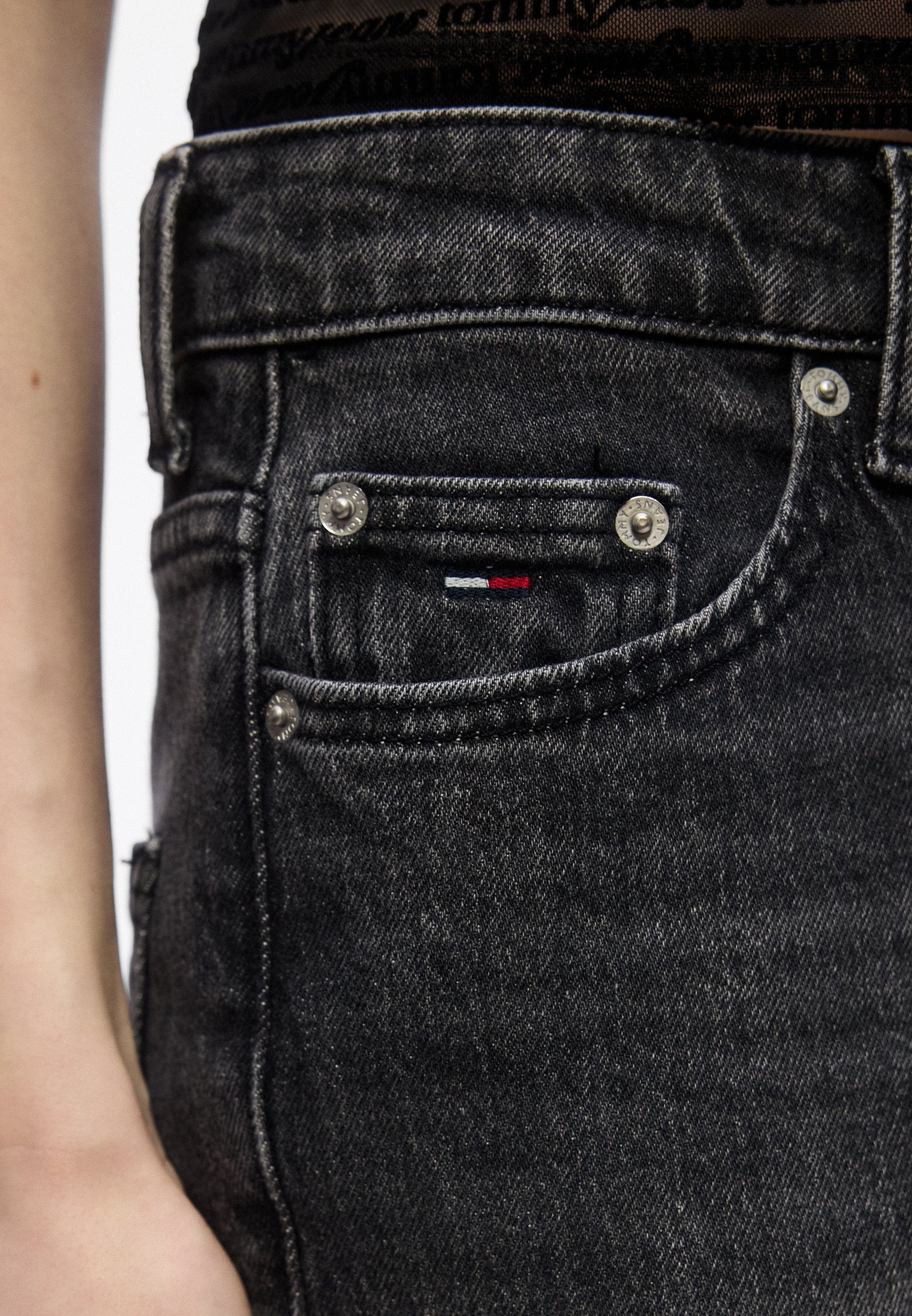 LOW RISE STRAIGHT LEG BLACK JEANS - Straight leg jeans - denim black