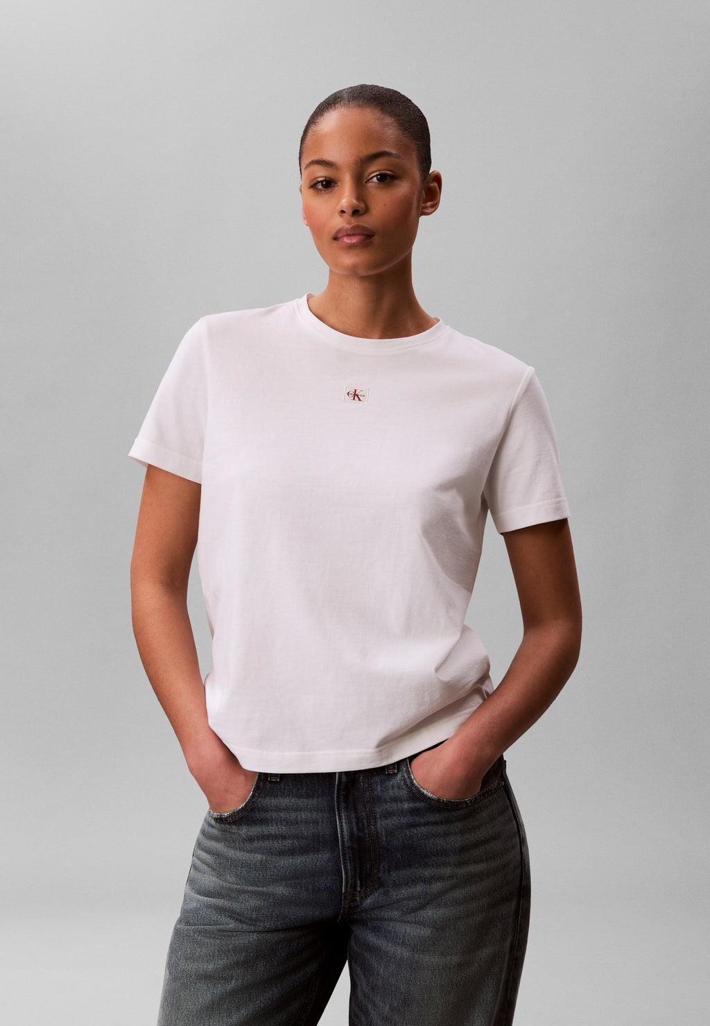 CLASSIC FIT  - Basic T-shirt - bright white