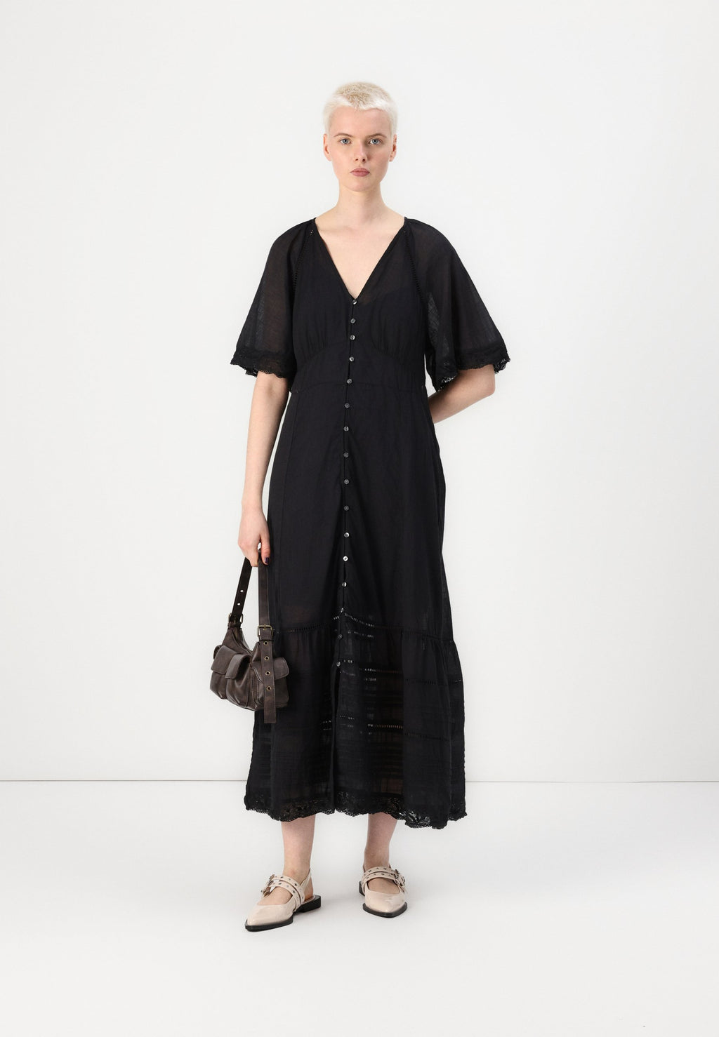 FLUTTER MIDI - Day dress - true black