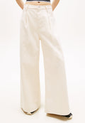 JEANS PLISSÉS À COUPE DROITE DÉCONTRACTÉE ET TAILLE MI-HAUTE - Jeans Baggy - blanc