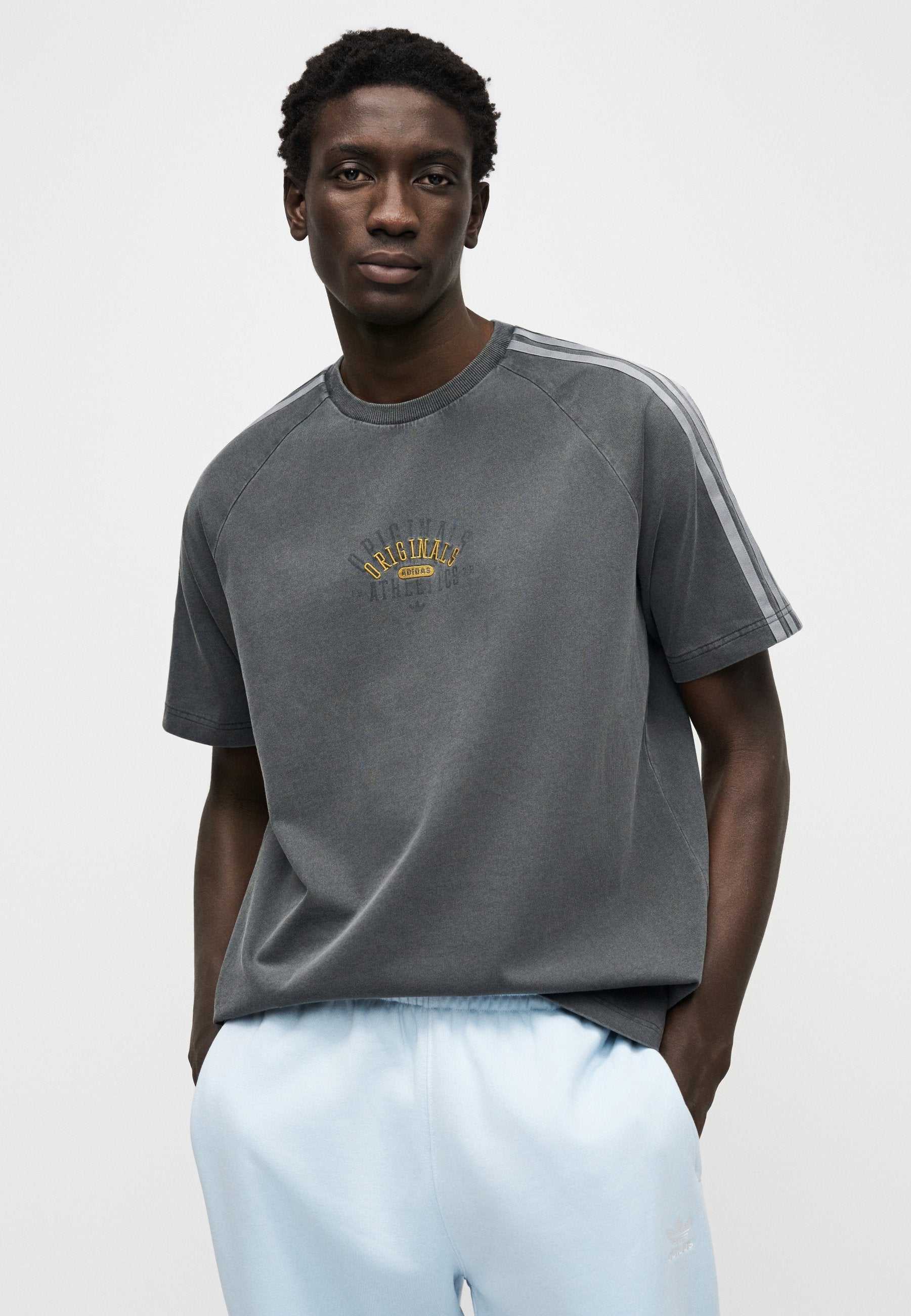 تي شيرت RINGER TEE - رمادي ستة