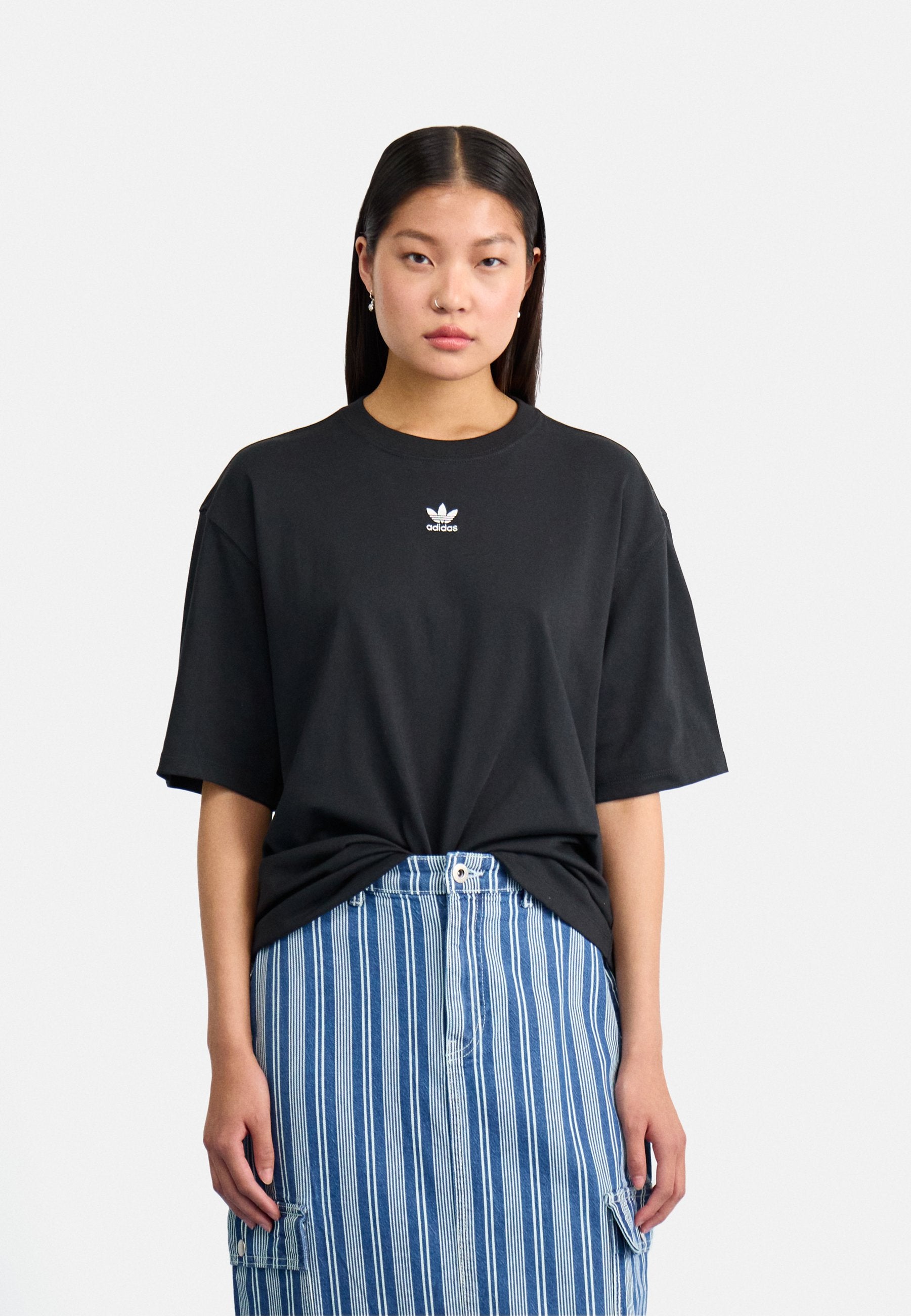 TEE - Basic T-shirt - black