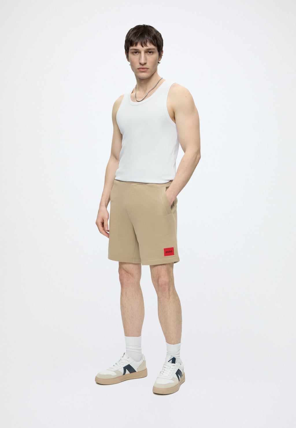 DIZ - Shorts - beige overflow