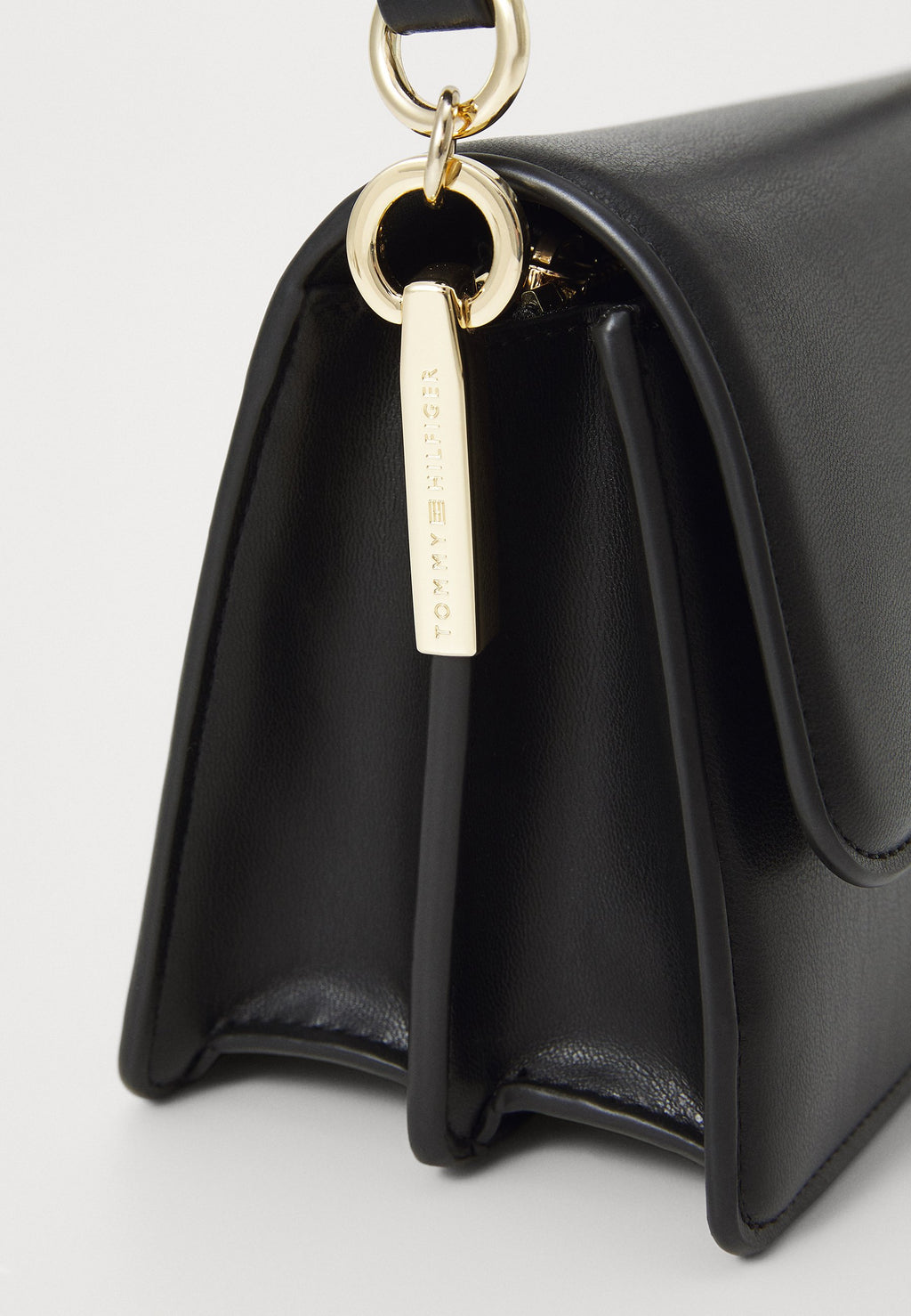 TH HERITAGE CROSSOVER - Cross body bag - black
