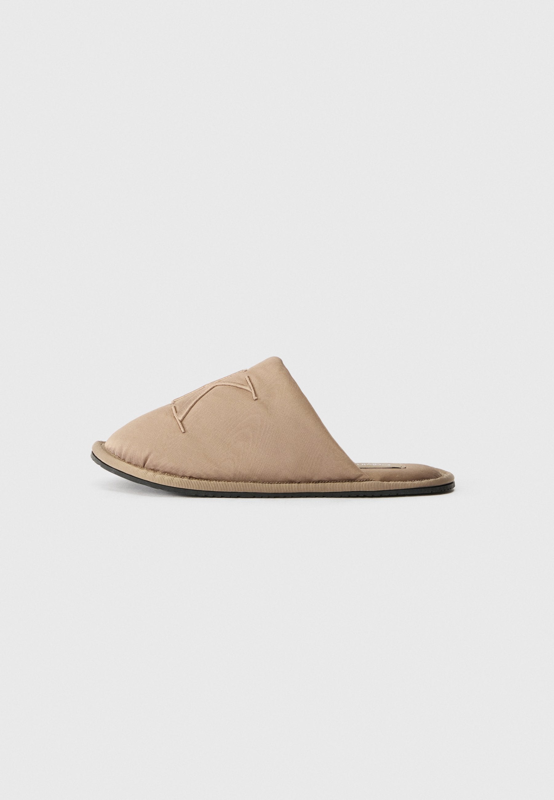 MOIRE - Slippers - desert