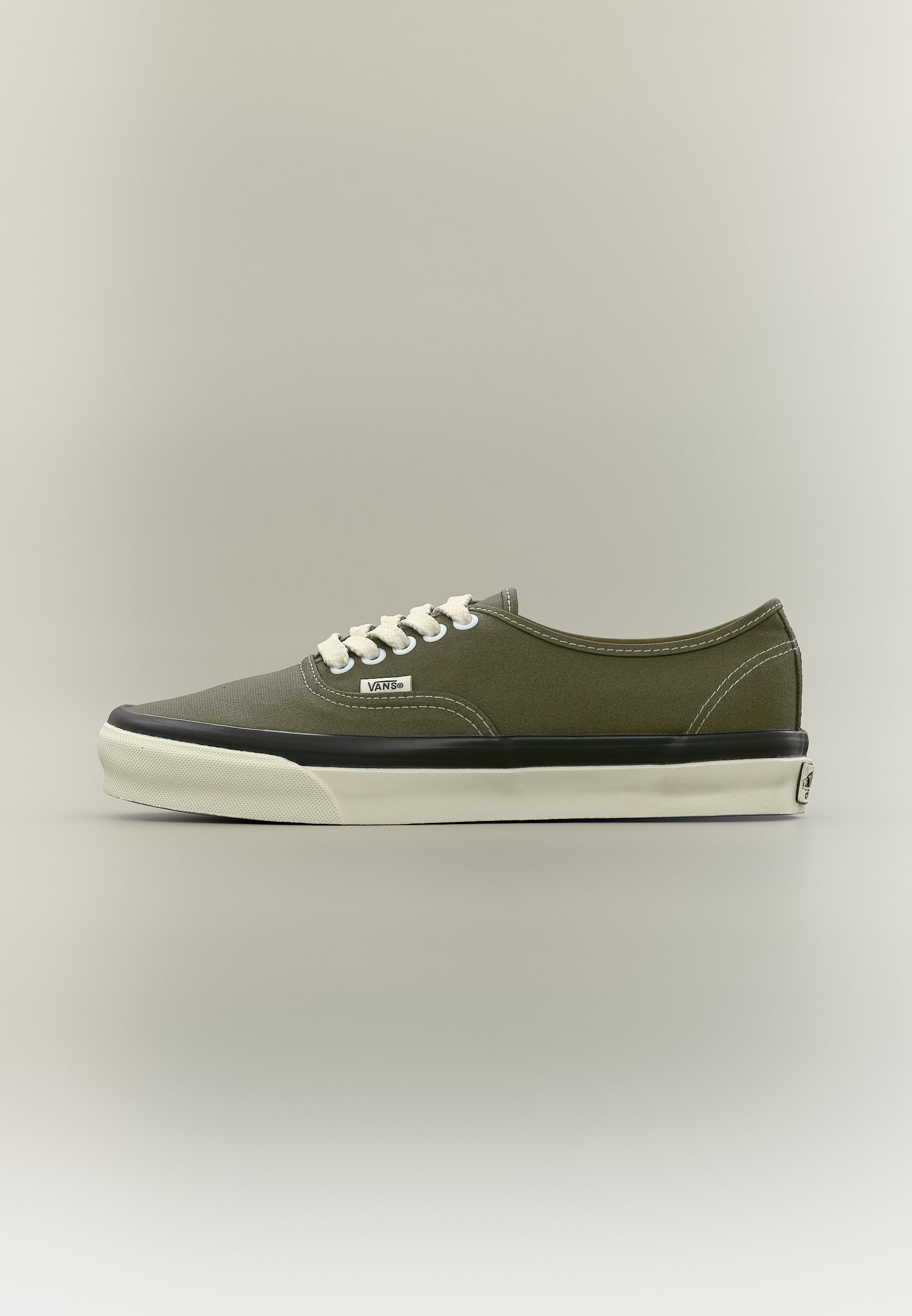 PREMIUM AUTHENTIC 44 DECK - Trainers - olive