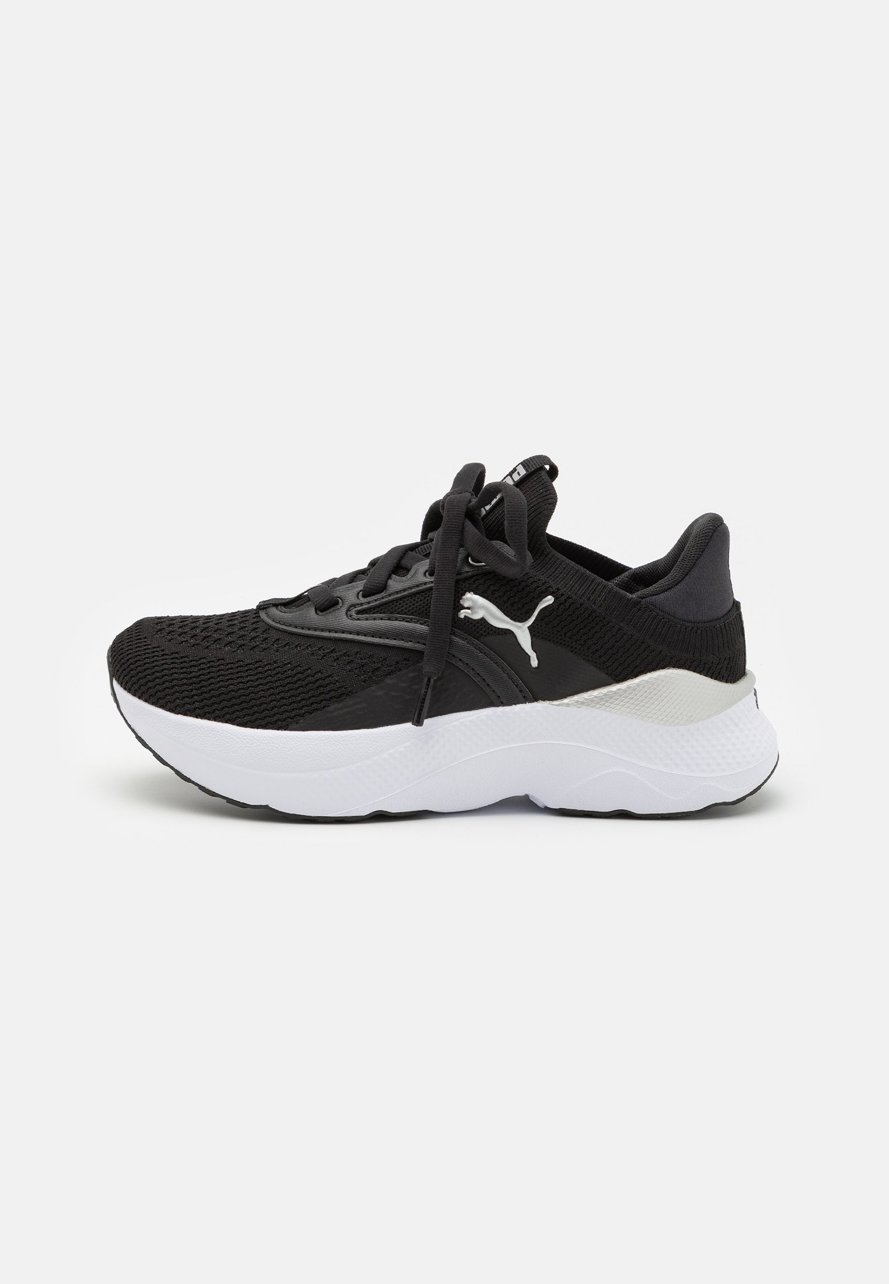 SOFTRIDE MAYVE - Training shoe - black/white
