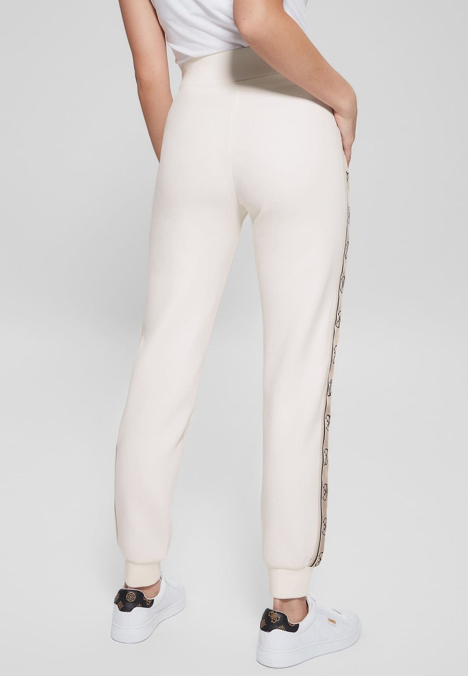 BRITNEY JOGGER - Tracksuit bottoms - bianco