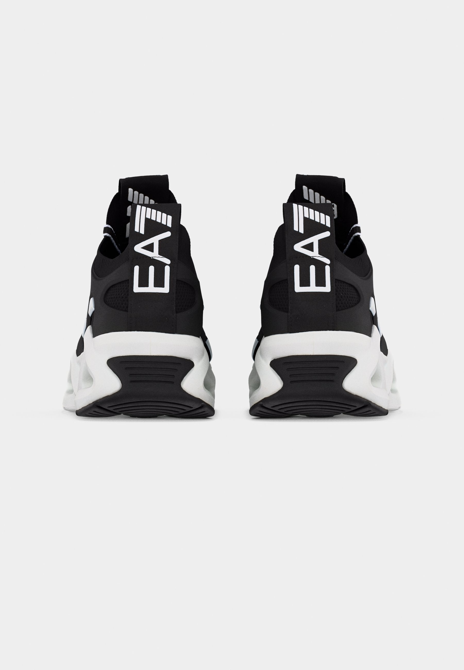 INFINITY CAGE UNISEX - Trainers - black/white
