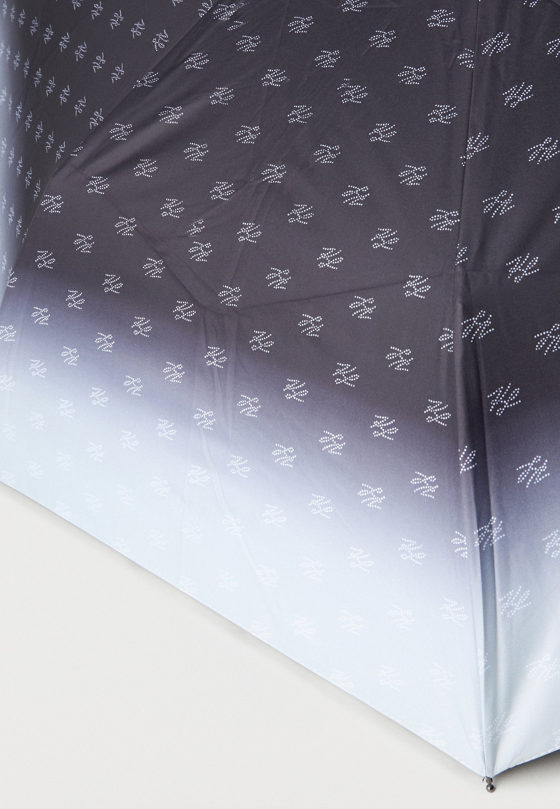 AUTOGRAPH DEGRADE UMBRELLA - Umbrella - white/black