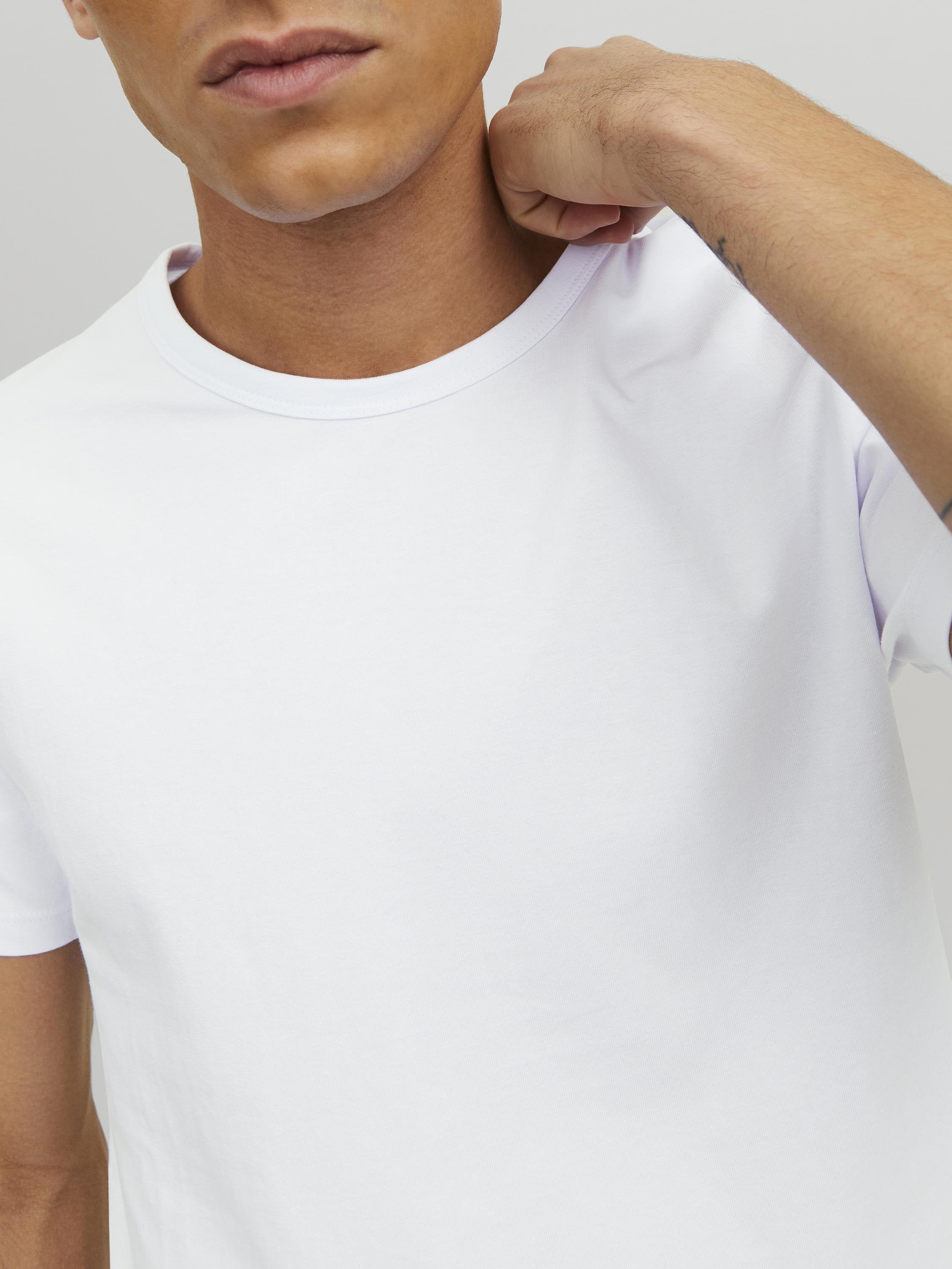 BASIC O-NECK TEE - Basic T-shirt - optical white