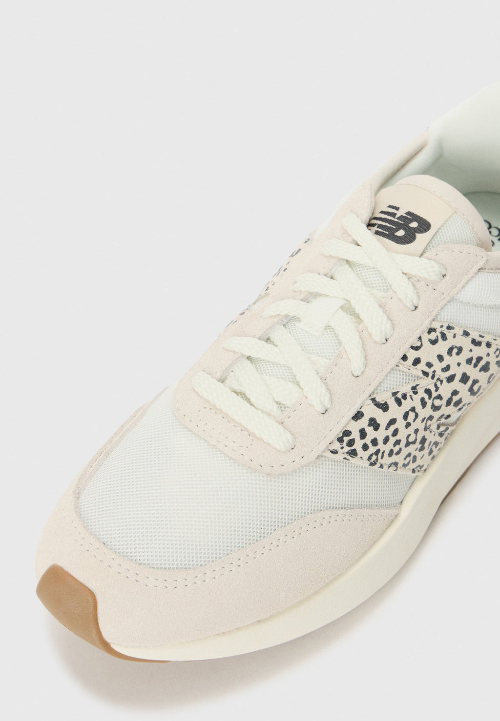 Trainers - leopard beige