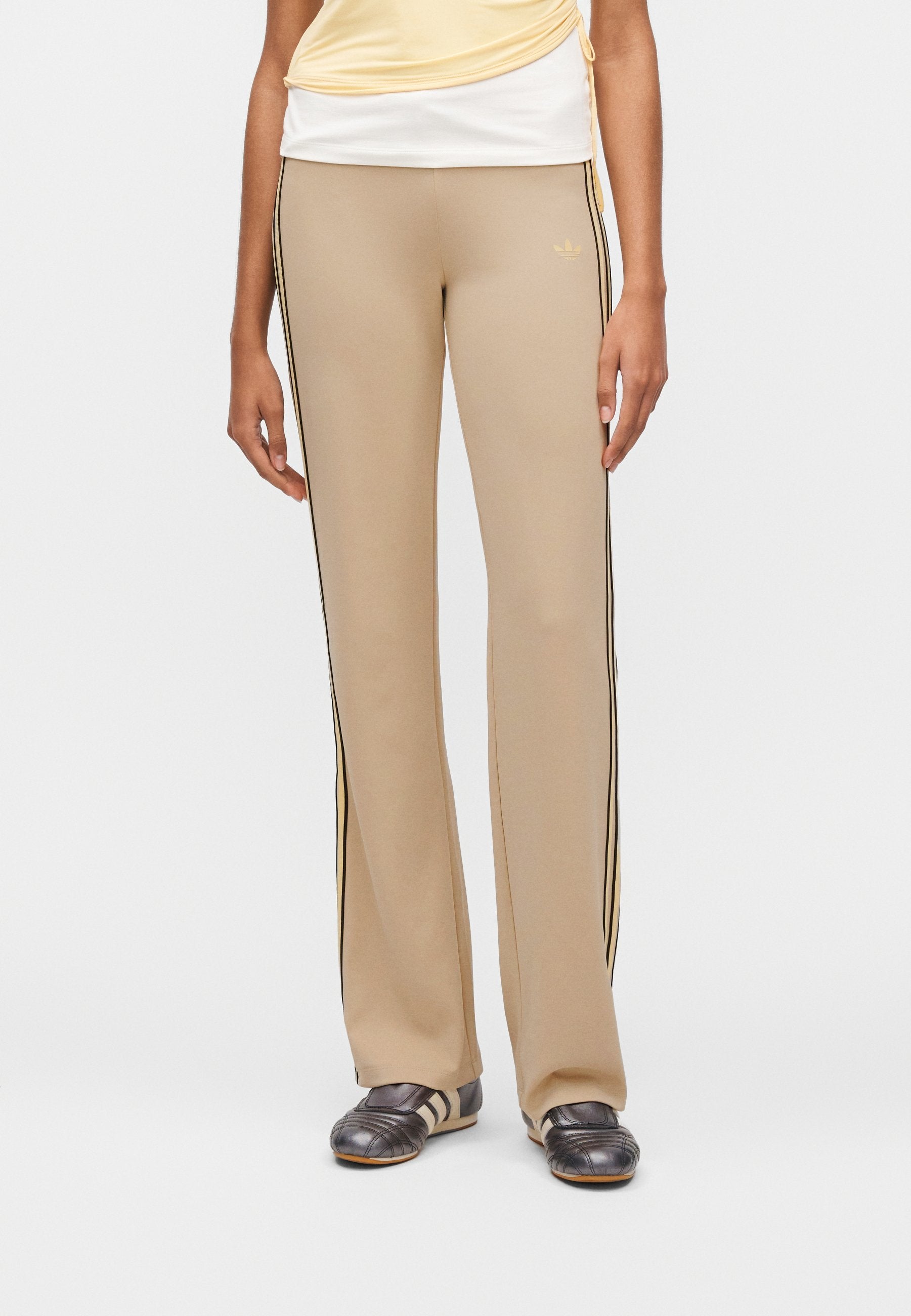 PANTALON DROIT - Bas de survêtement - kaki clair