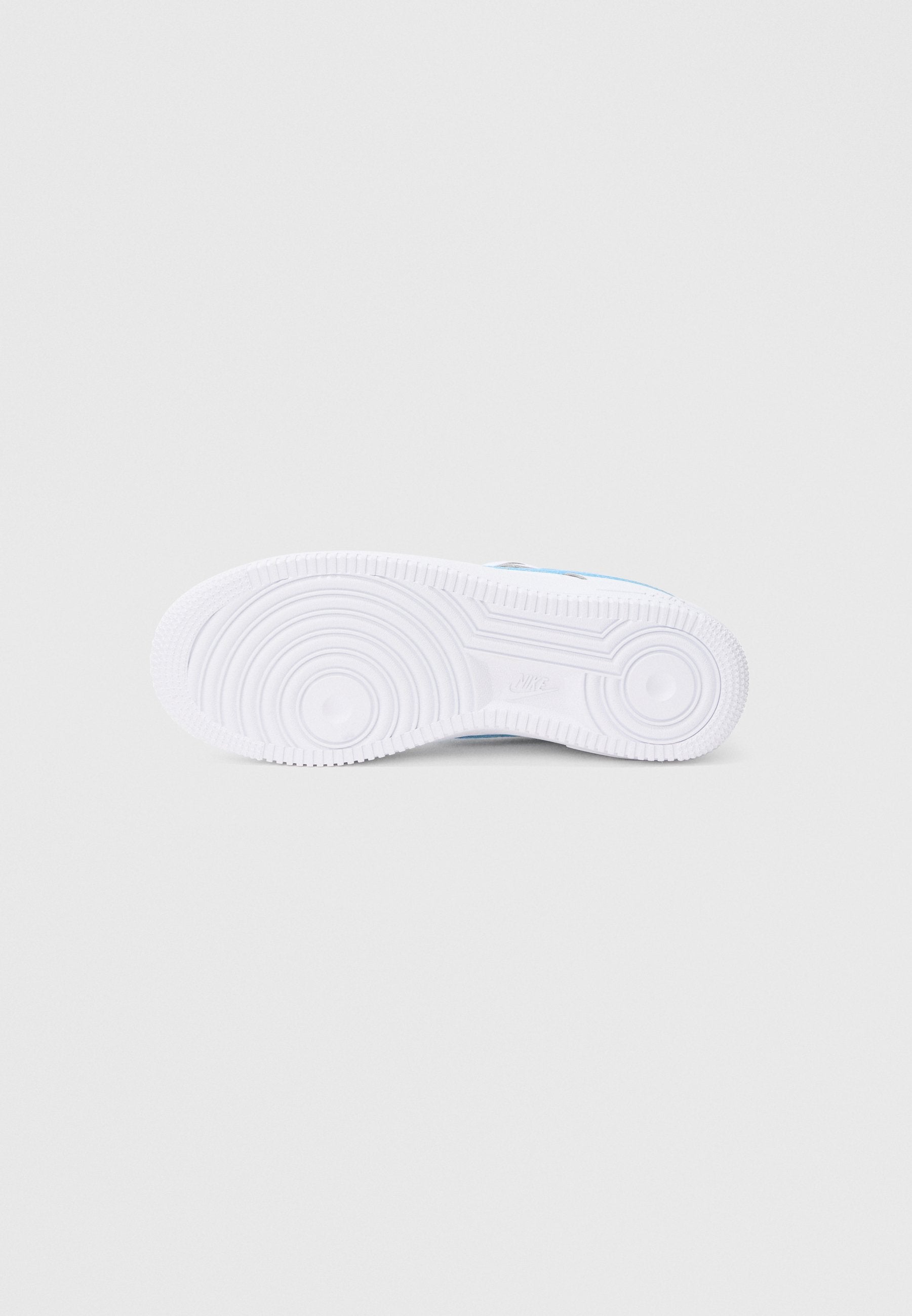 AIR FORCE 1 UNISEX - Trainers - white/univ blue