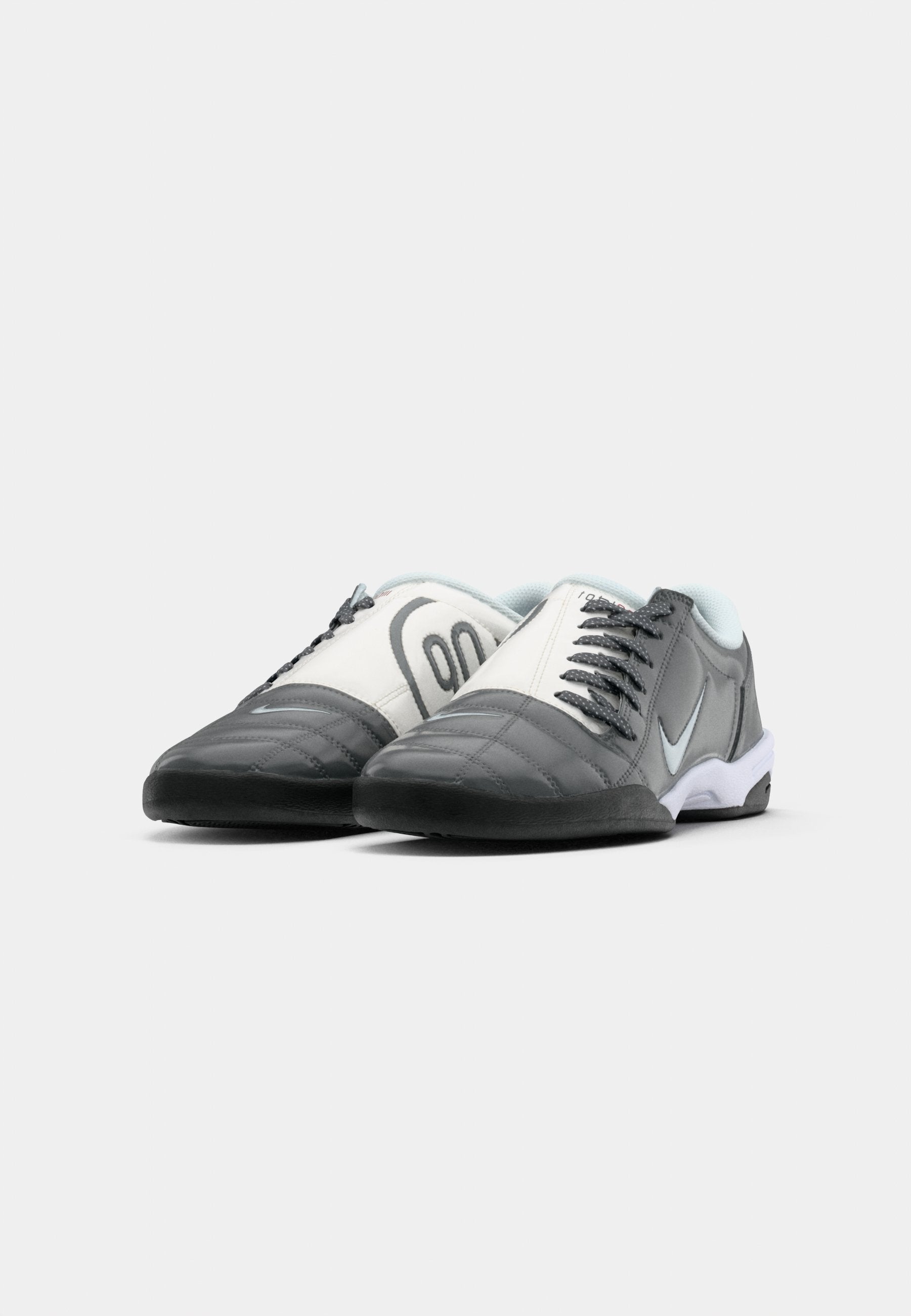 TOTAL 90 - Trainers - light graphite/metallic summit white/black/varsity red
