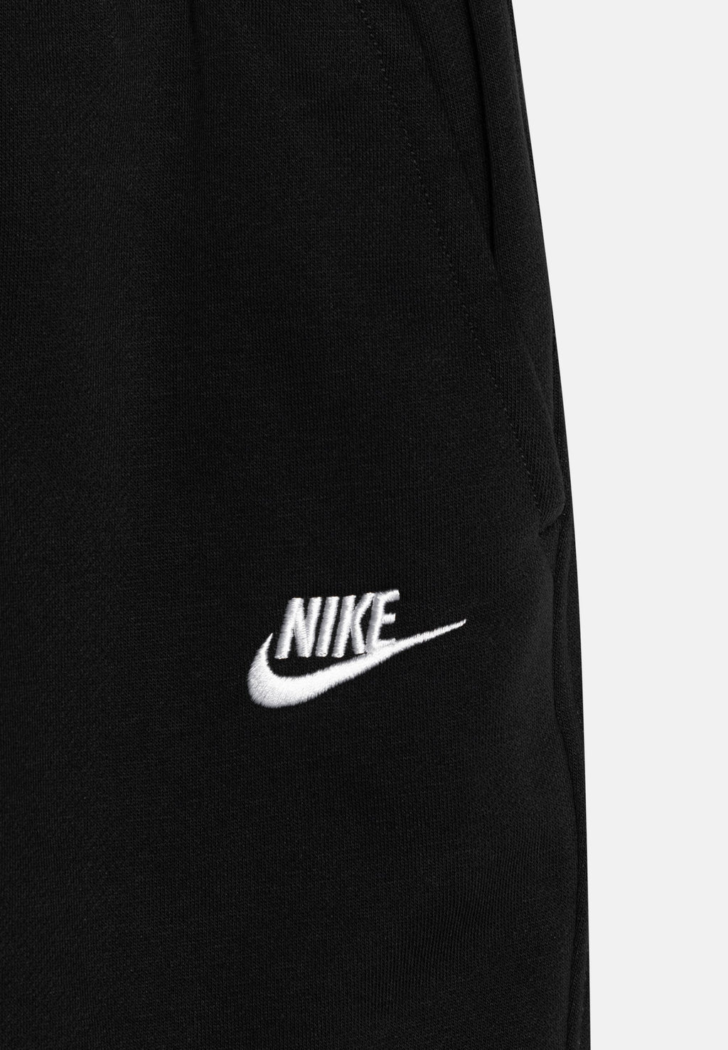 CLUB - Shorts - black/white