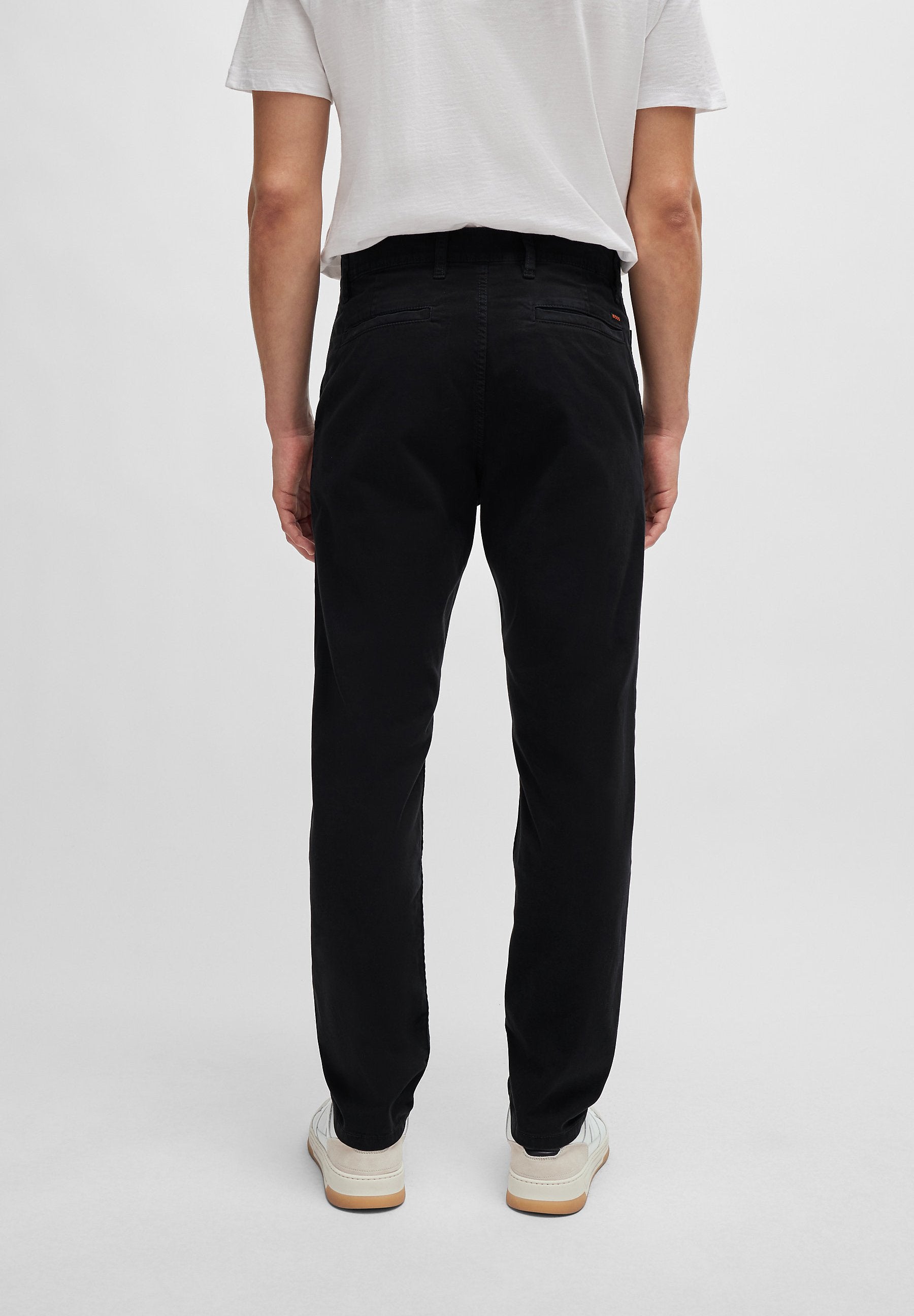 CHINO TAPERED - Chinos - black